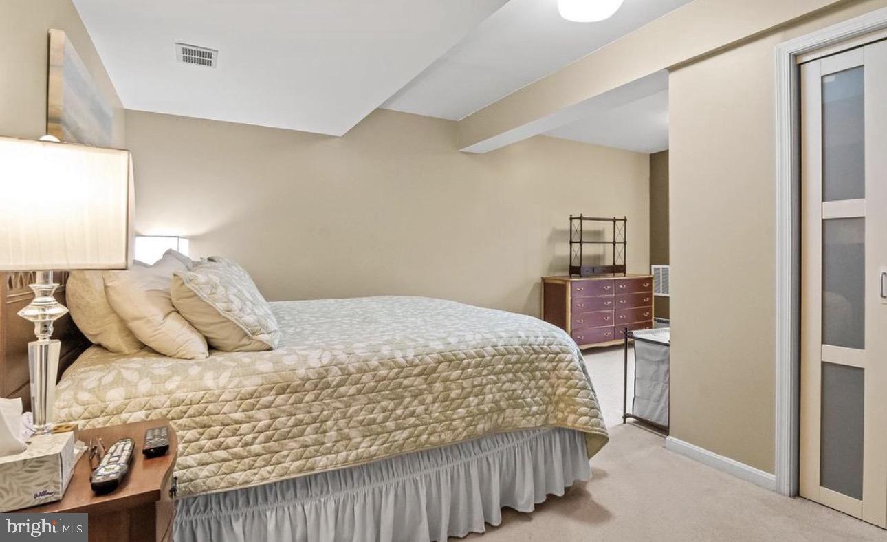 OLD FIELDS - Residential