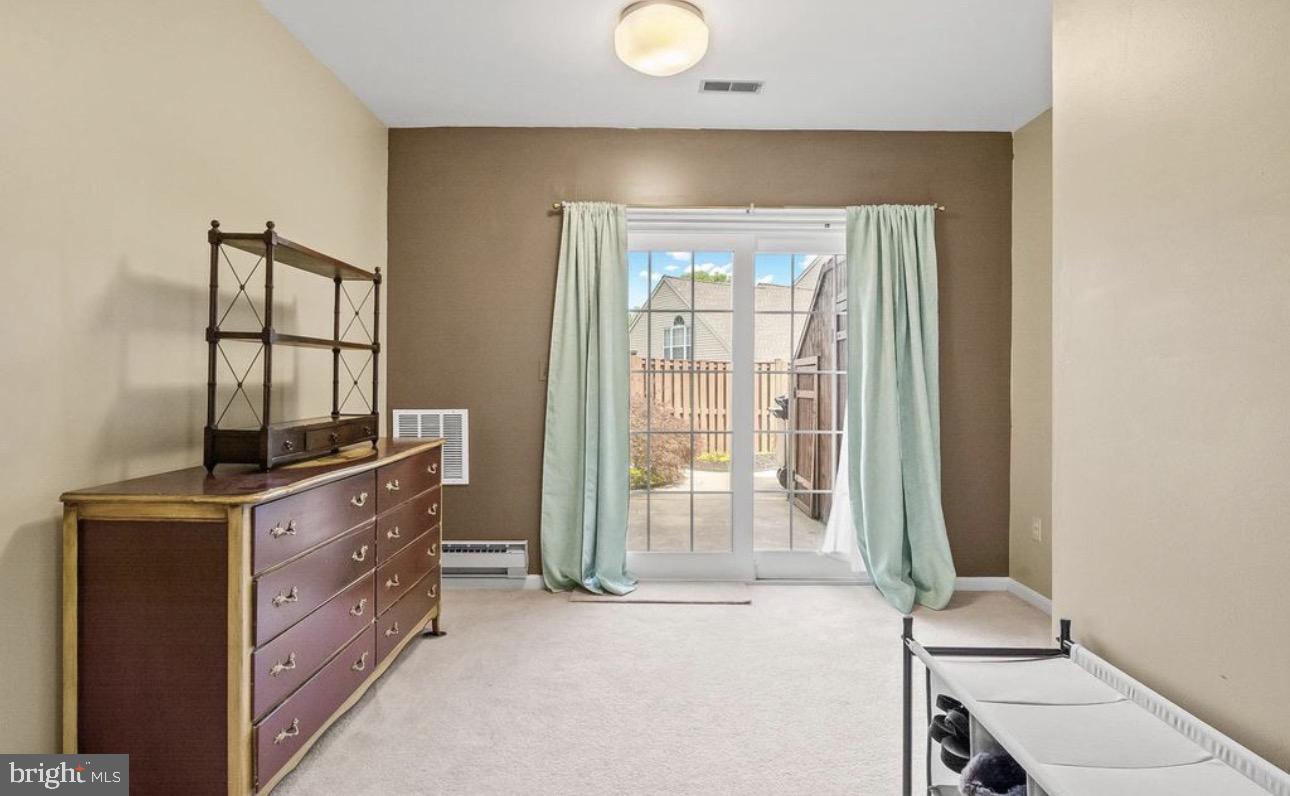 OLD FIELDS - Residential