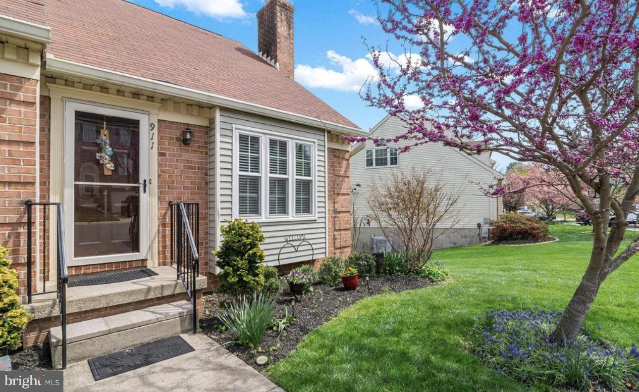 OLD FIELDS - Residential