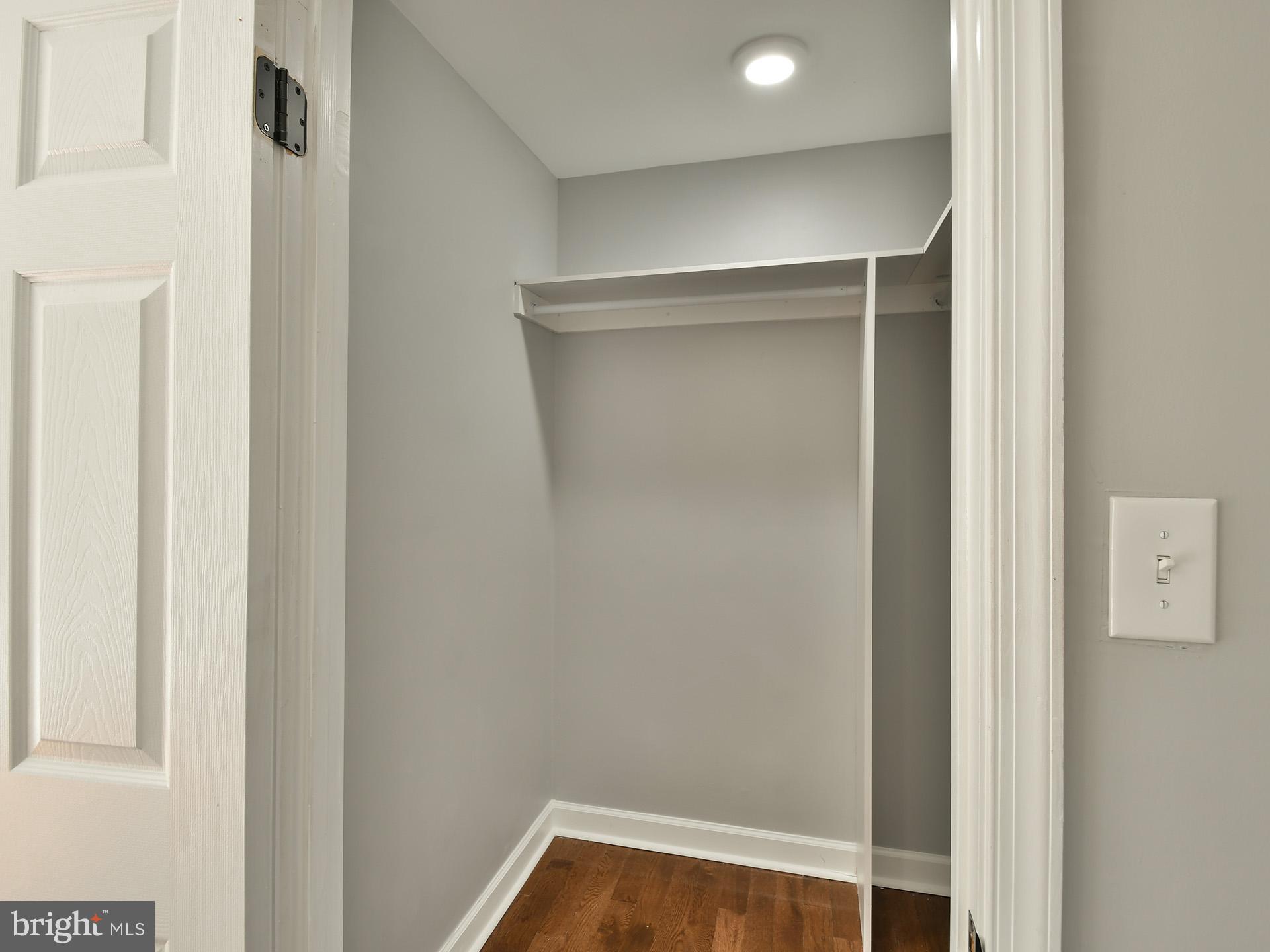 NEW CUT FARMS - Residential