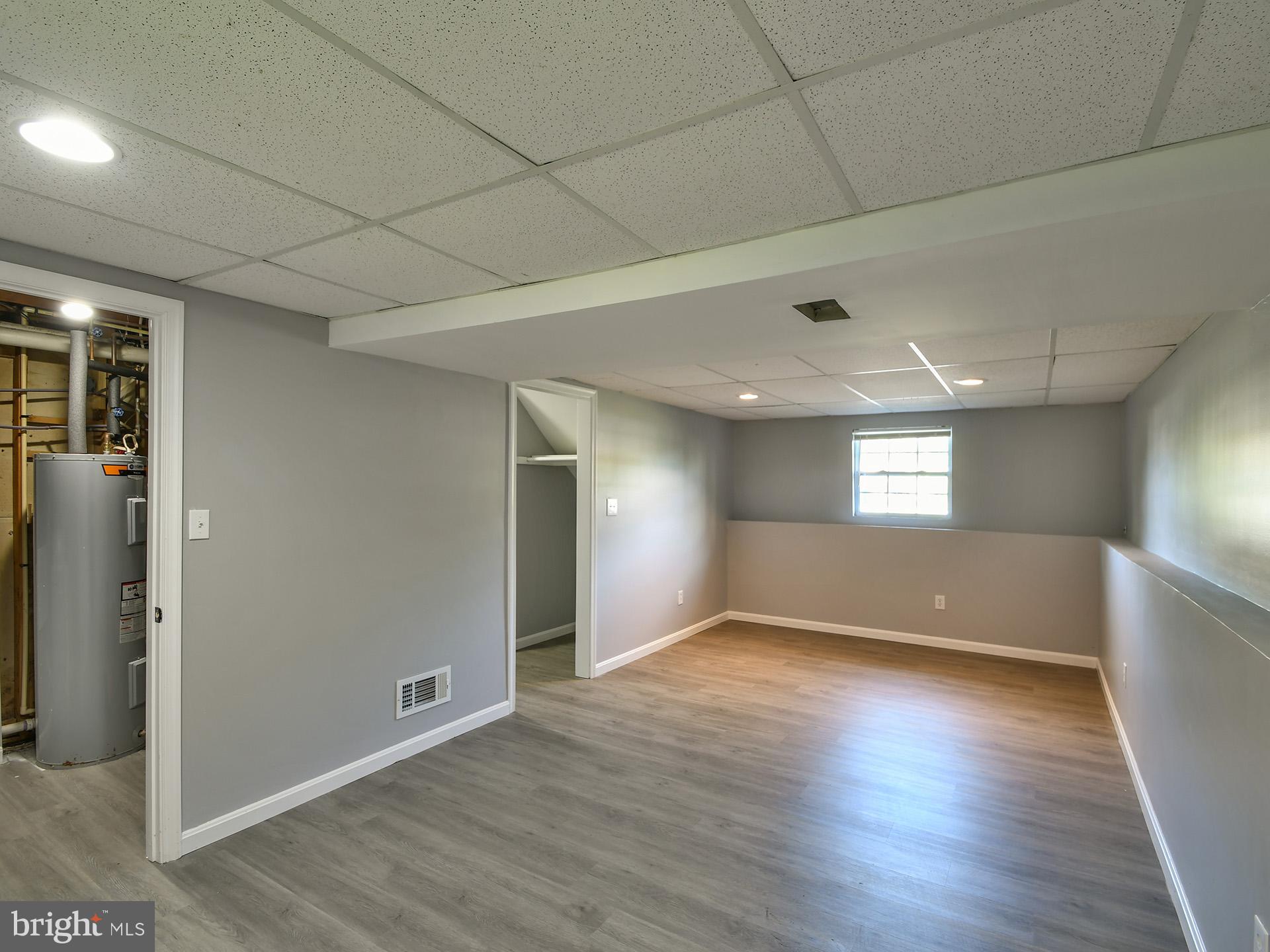 NEW CUT FARMS - Residential