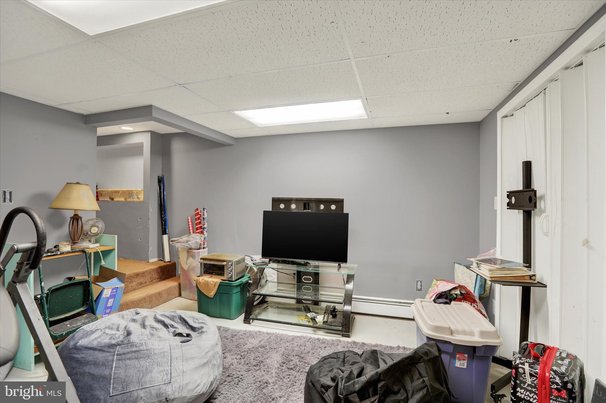 IDLEWOOD - Residential