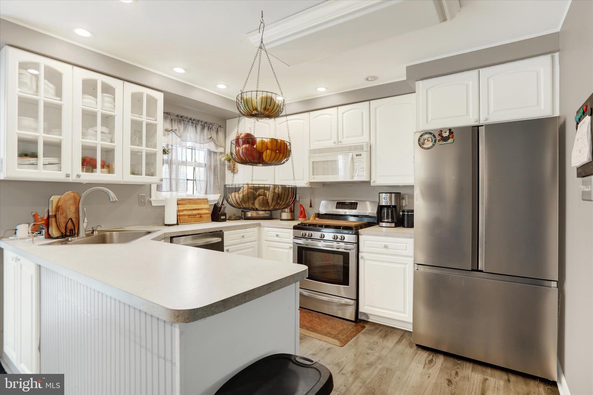 IDLEWOOD - Residential