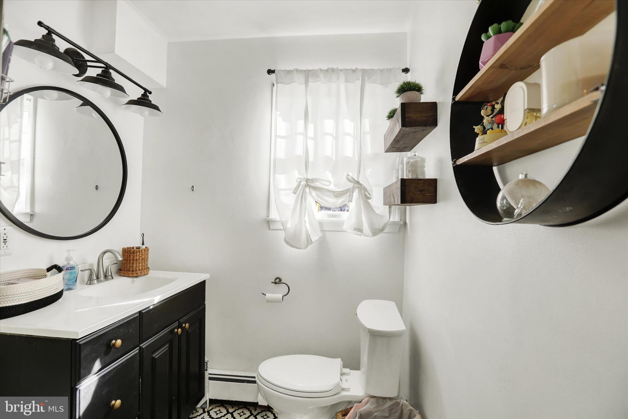 IDLEWOOD - Residential