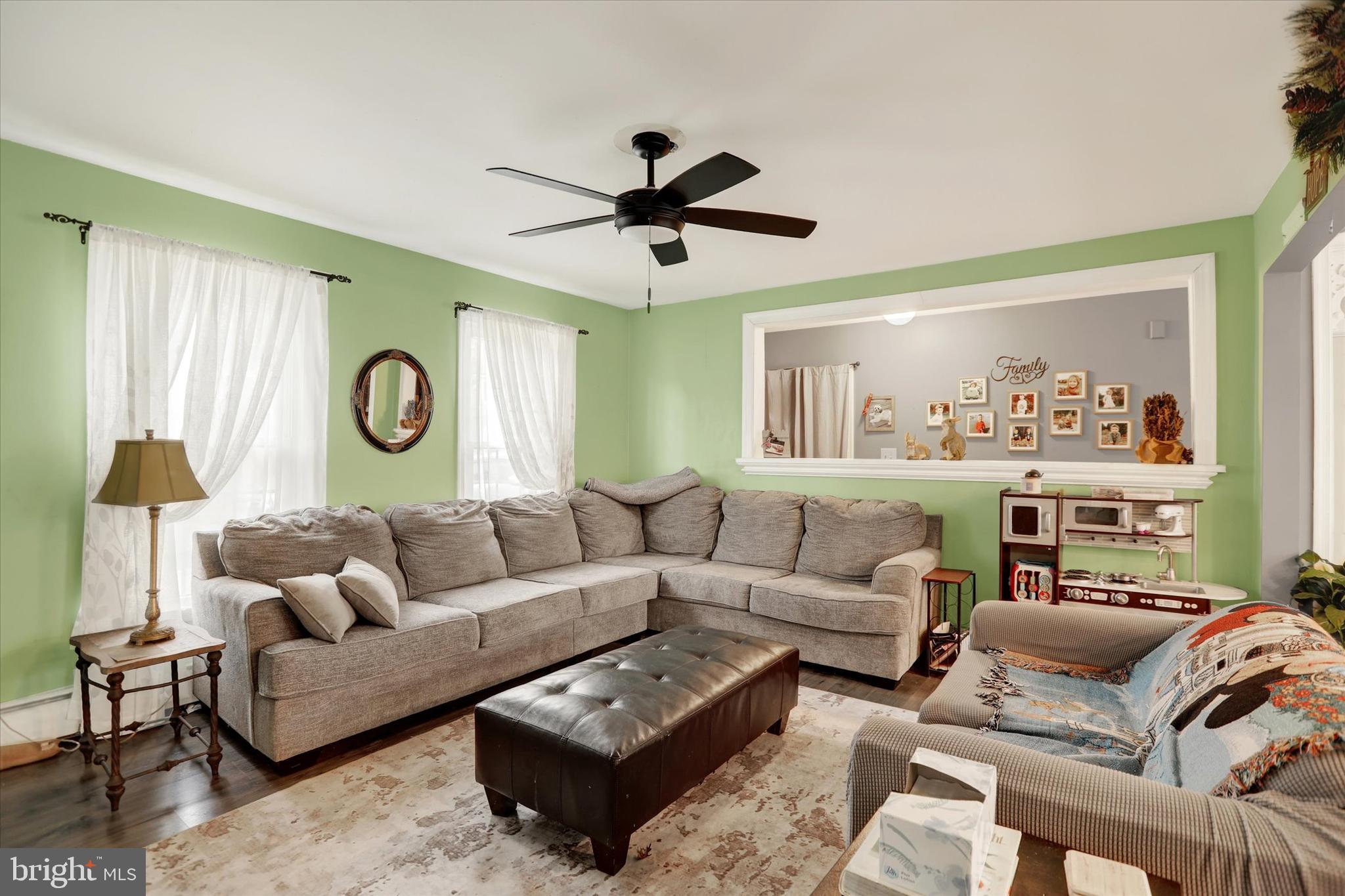 IDLEWOOD - Residential