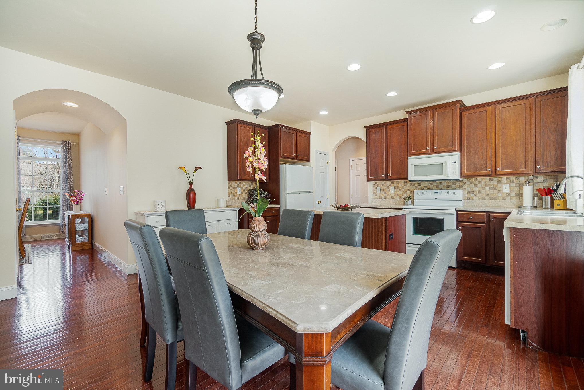 SPRINGWOOD - Residential