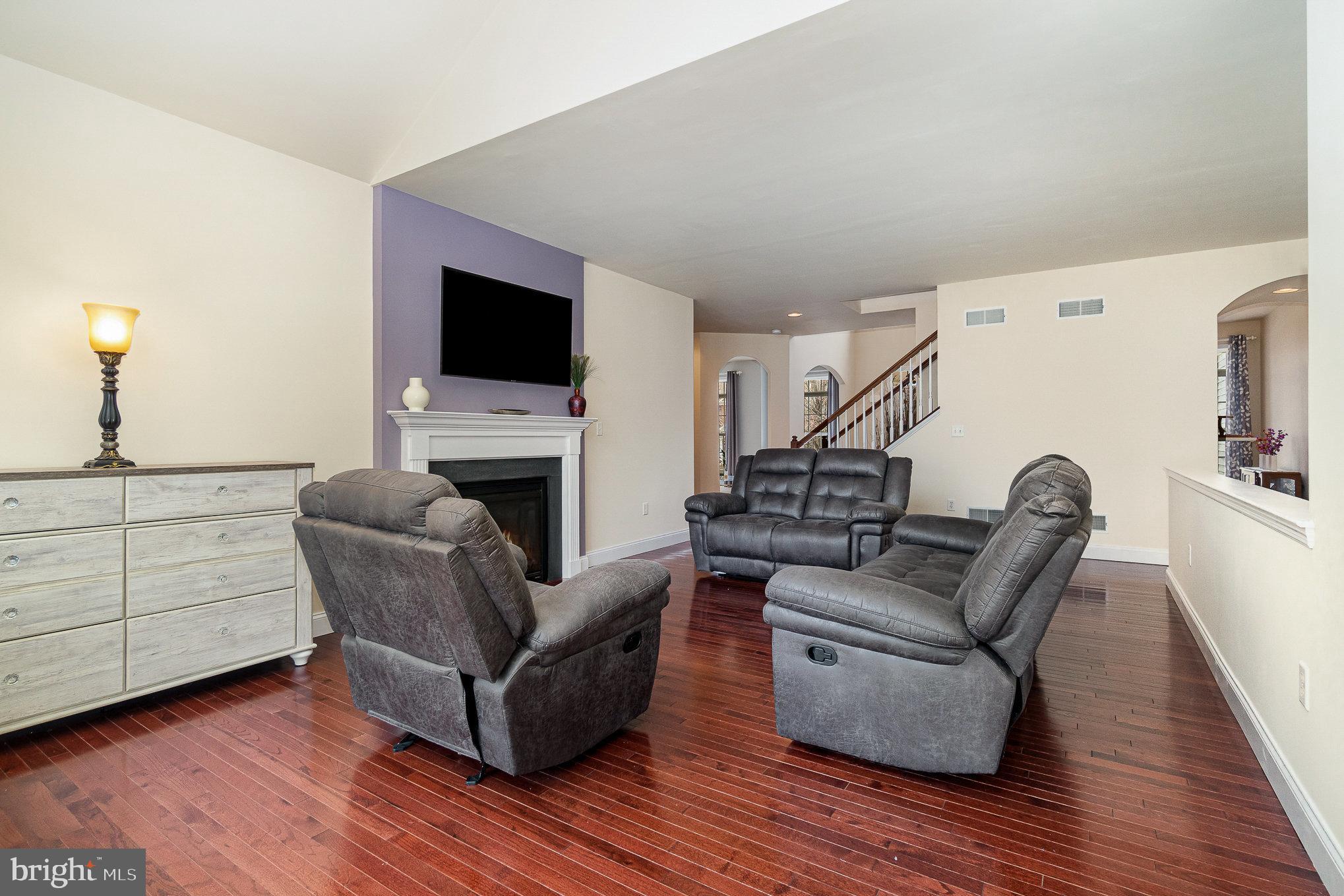 SPRINGWOOD - Residential