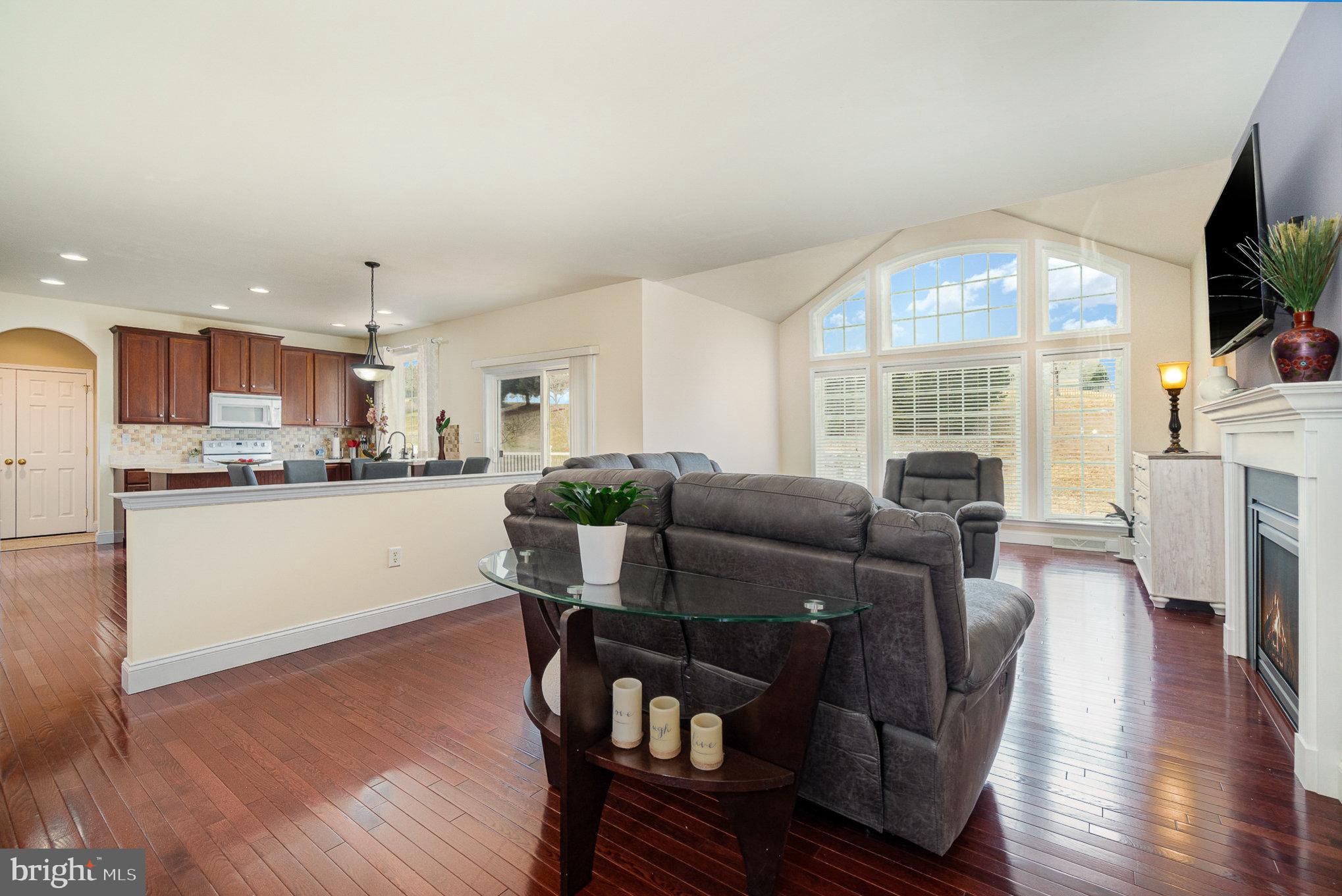 SPRINGWOOD - Residential