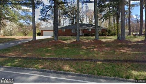 Photo of 2323 E Washington Street, SUFFOLK, VA 23434 (MLS # VASF2000060)
