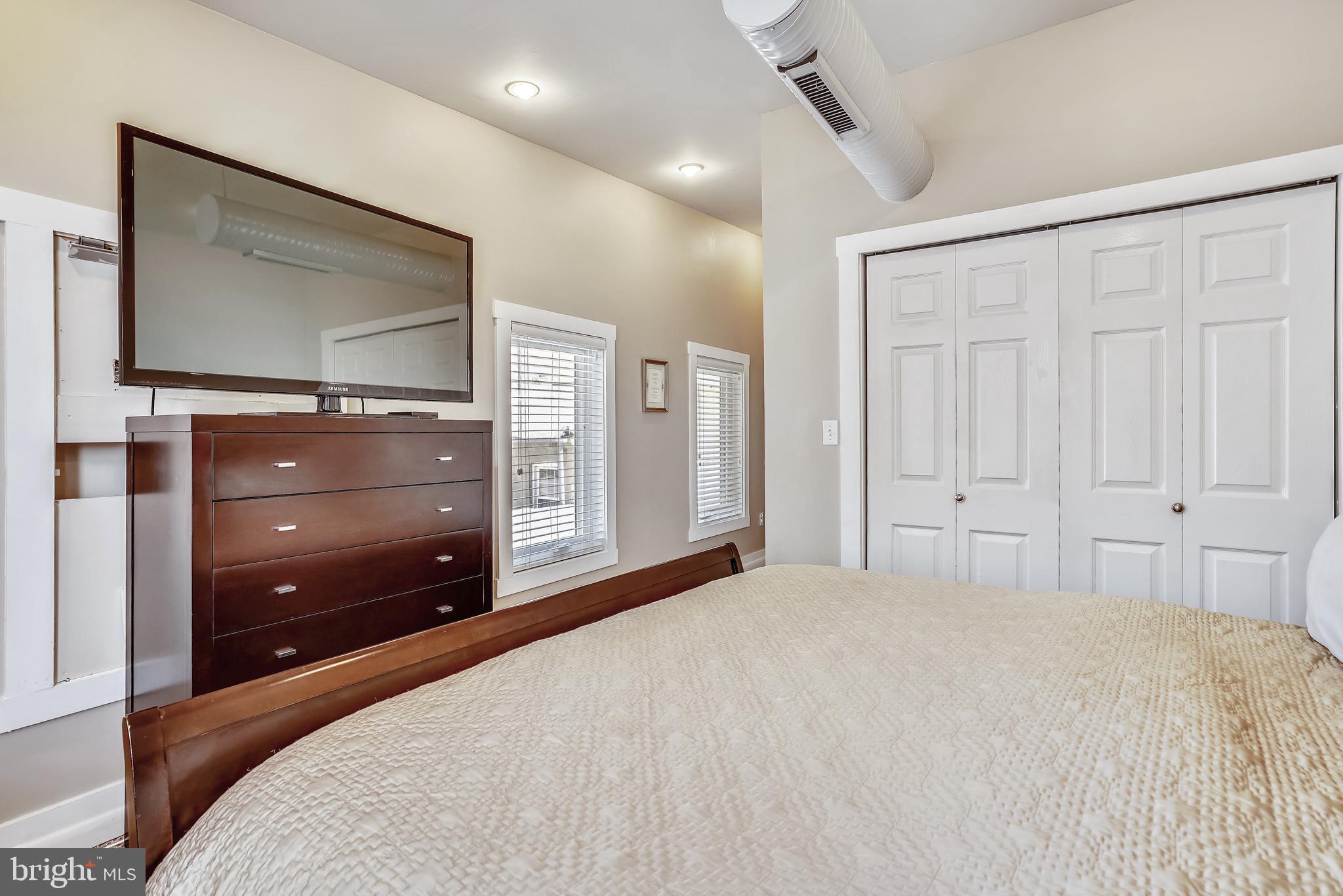 FELLS POINT HISTORIC DISTRICT - Residential