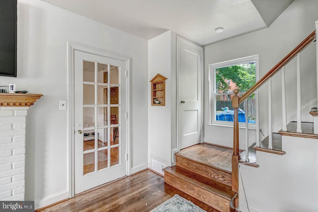 MADISON MANOR - Residential Lease