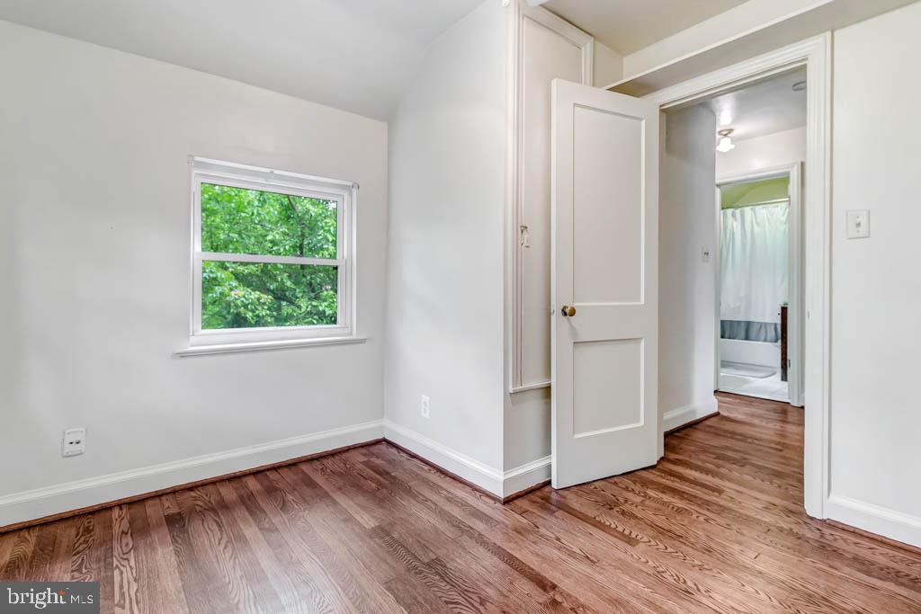 MADISON MANOR - Residential Lease