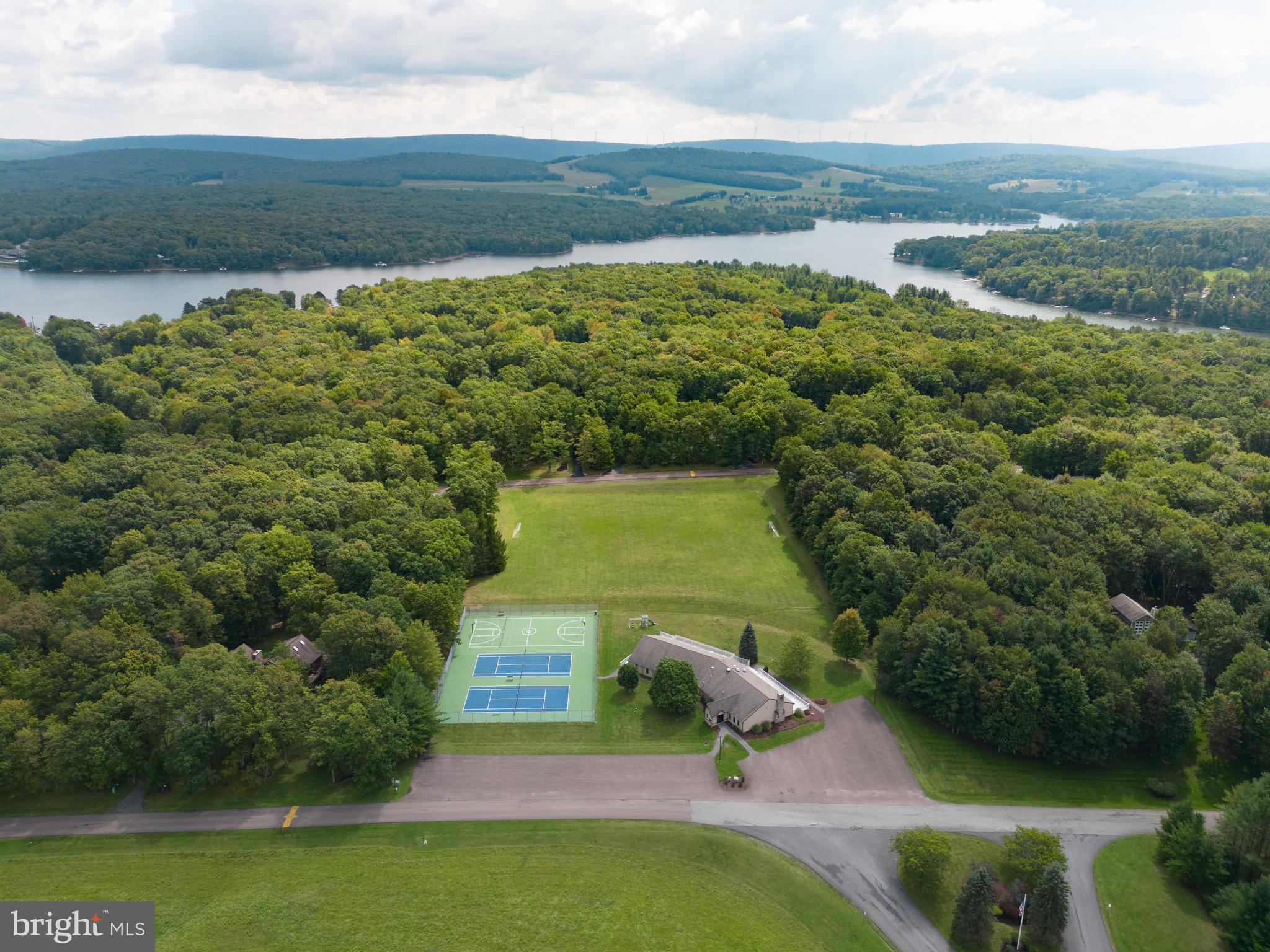 BLAKESLEE - Residential