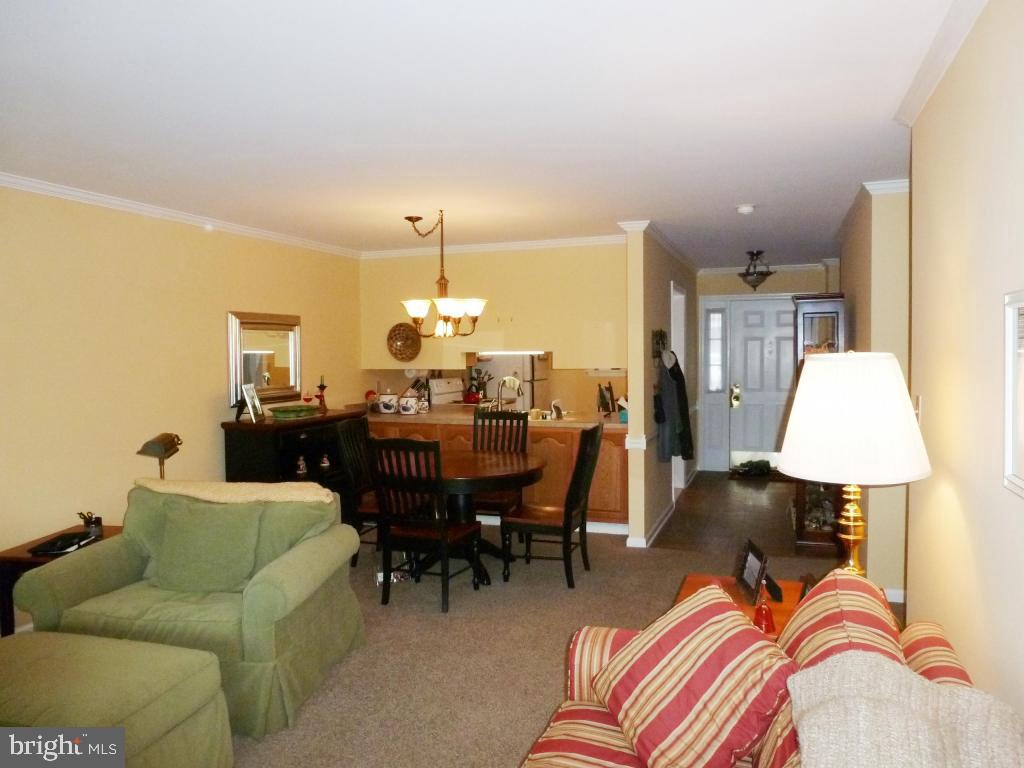 THE OAKS - Residential