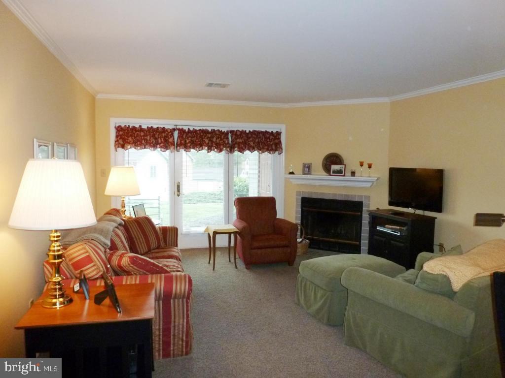 THE OAKS - Residential