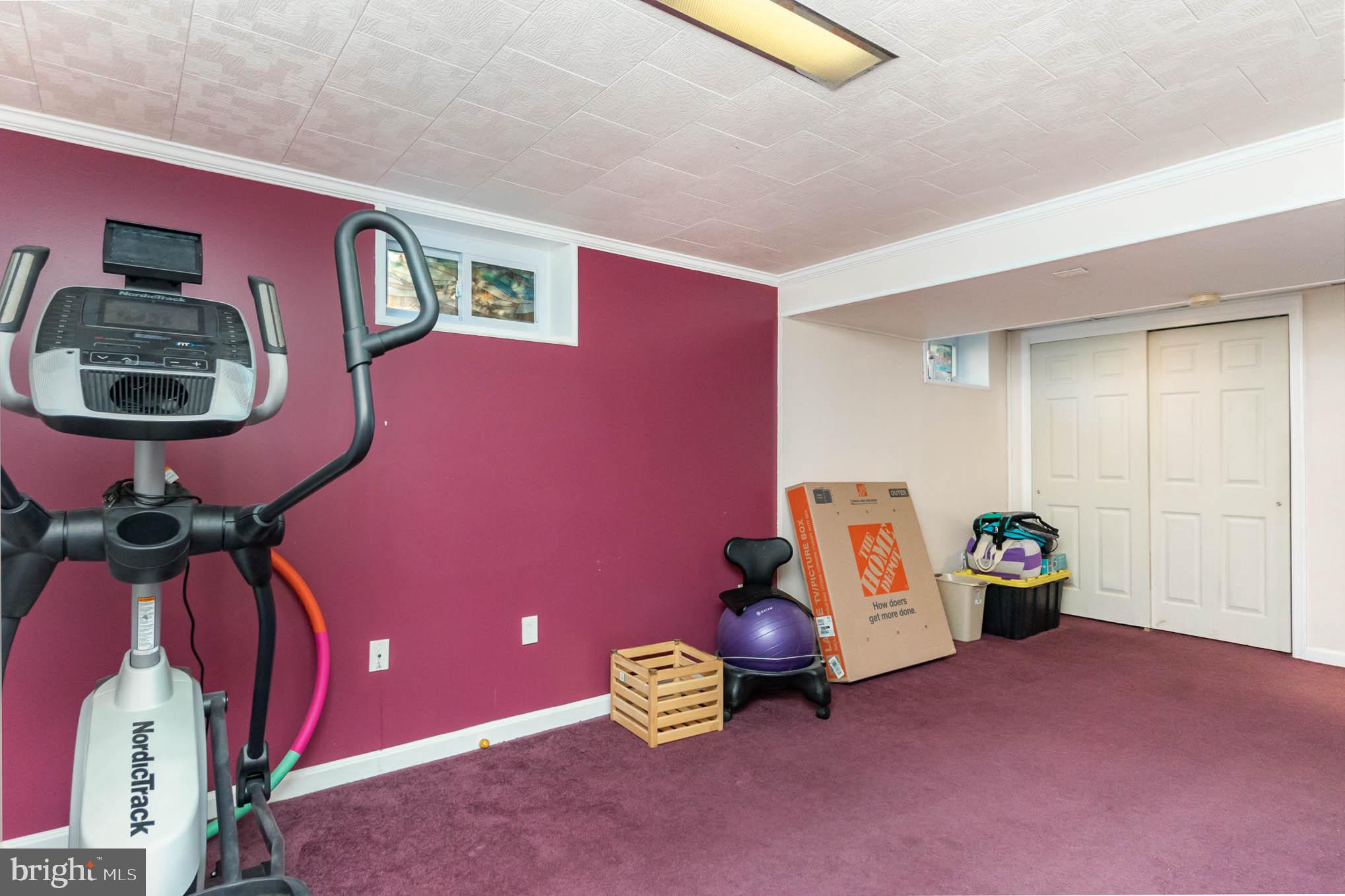 HILLSIDE PARK - Residential