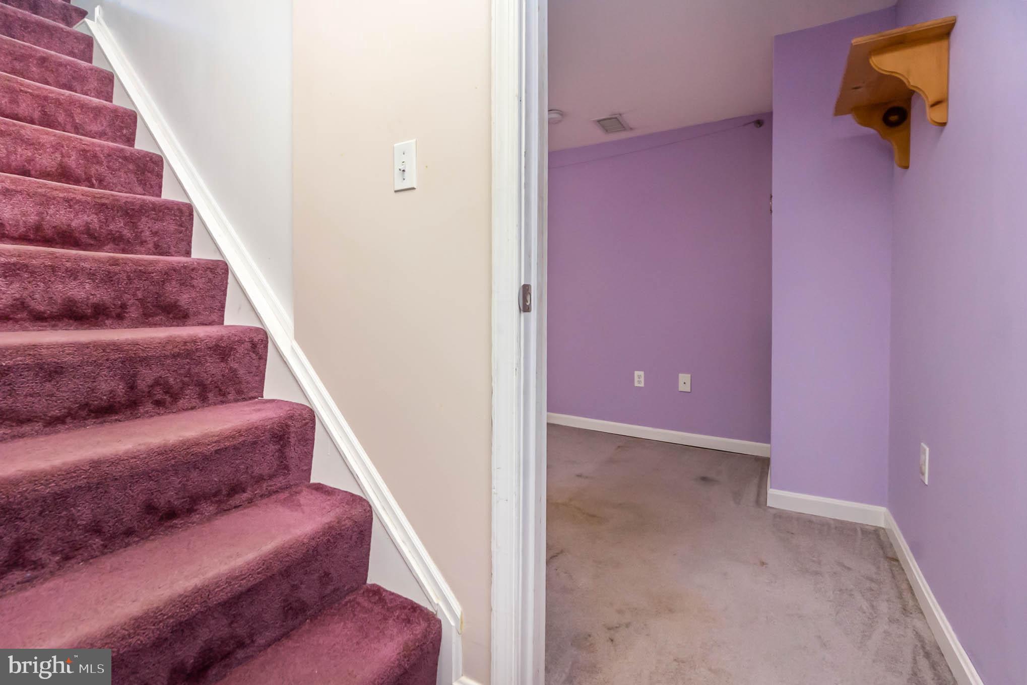 HILLSIDE PARK - Residential