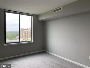 GALLERY AT WHITE FLINT - Residential Lease