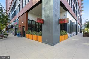 GALLERY AT WHITE FLINT - Residential Lease