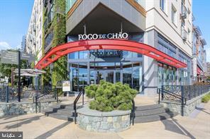 GALLERY AT WHITE FLINT - Residential Lease