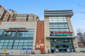 GALLERY AT WHITE FLINT - Residential Lease