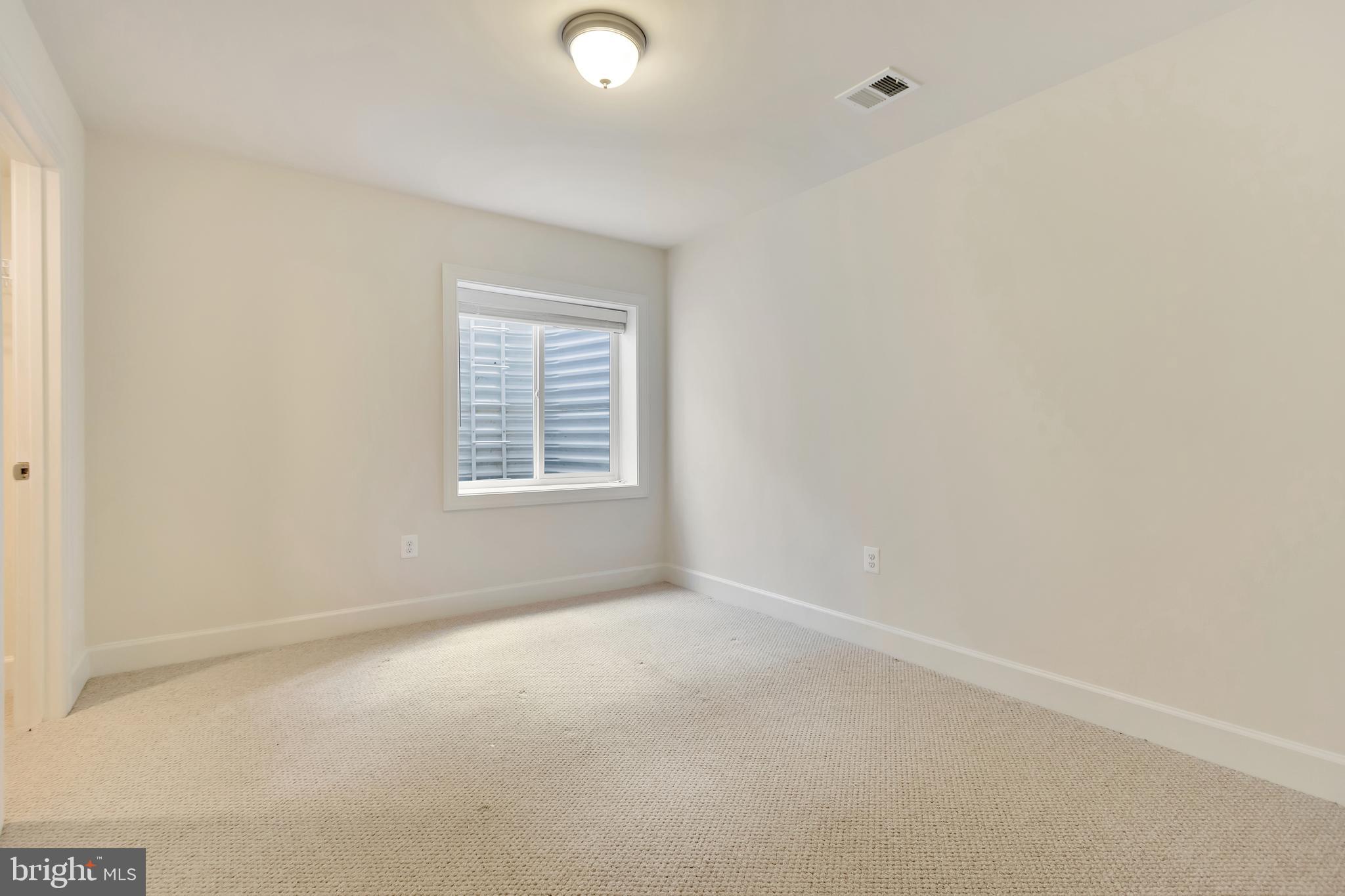 DEVONSHIRE - Residential