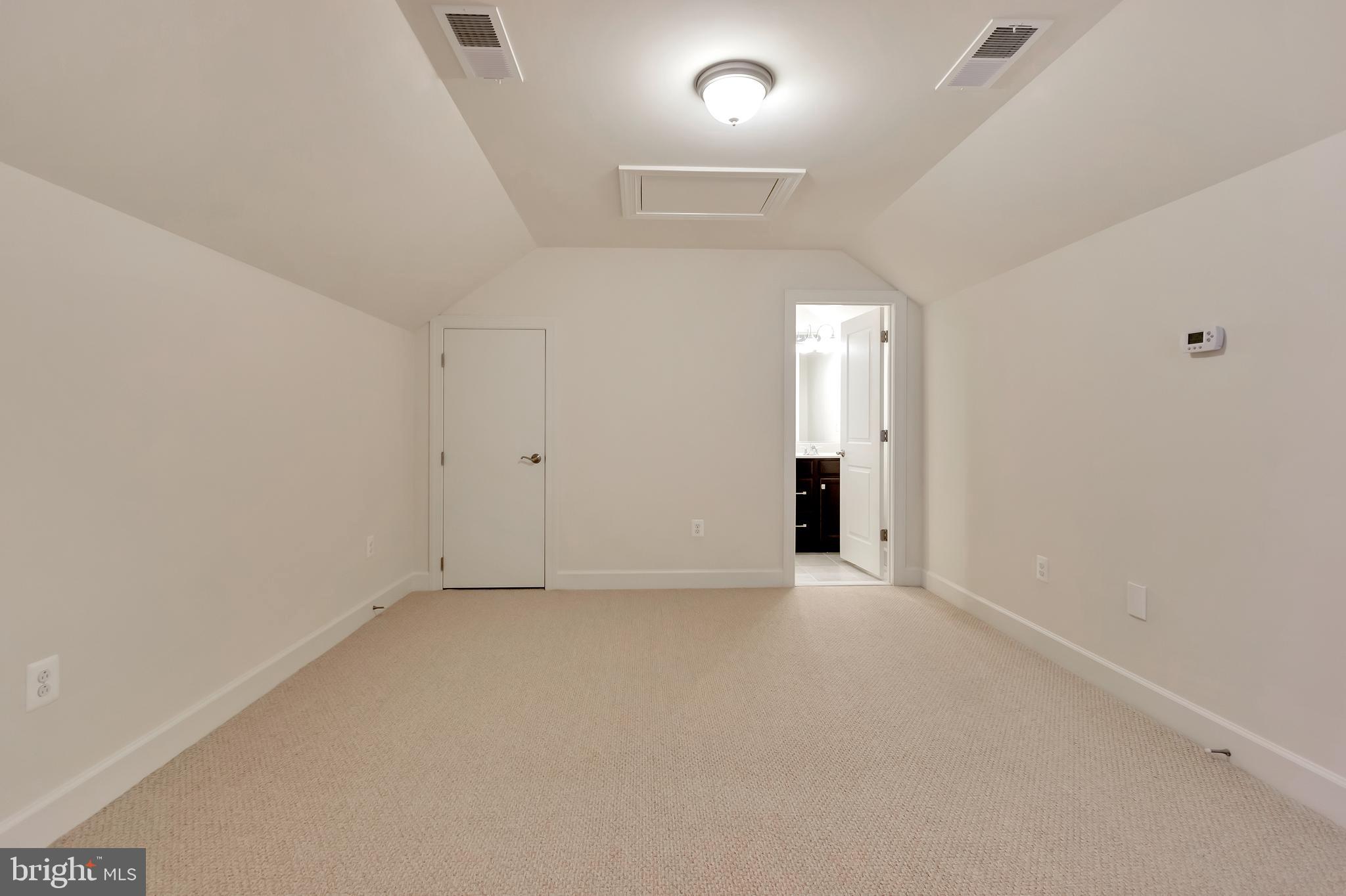 DEVONSHIRE - Residential