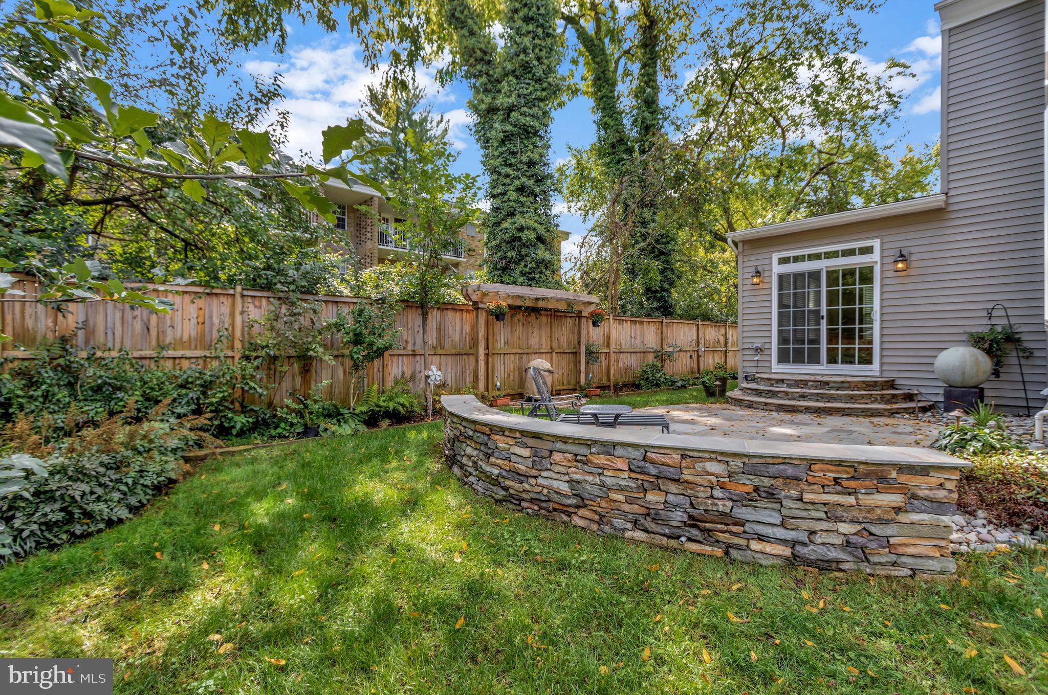 DEVONSHIRE - Residential