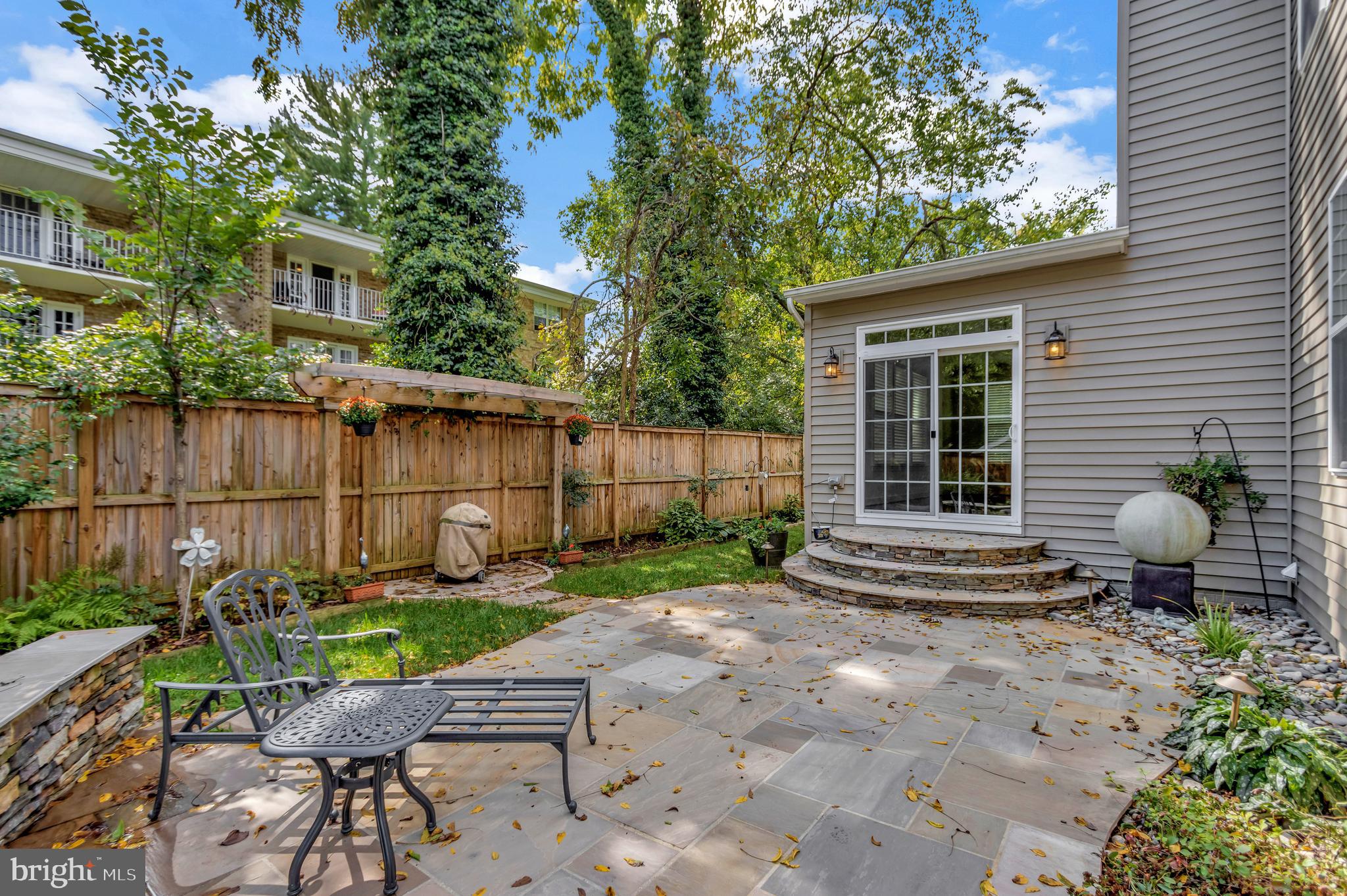 DEVONSHIRE - Residential