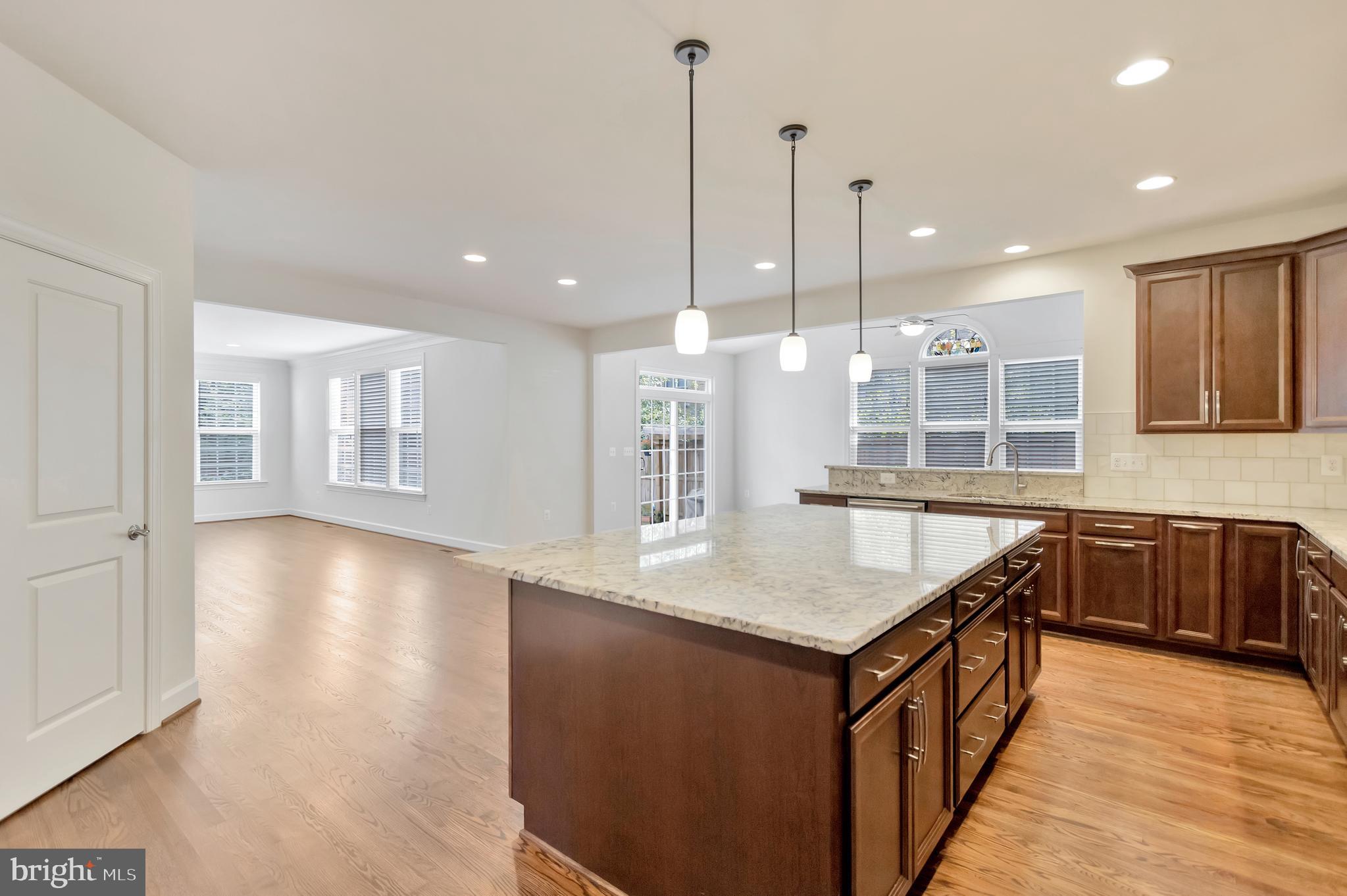 DEVONSHIRE - Residential