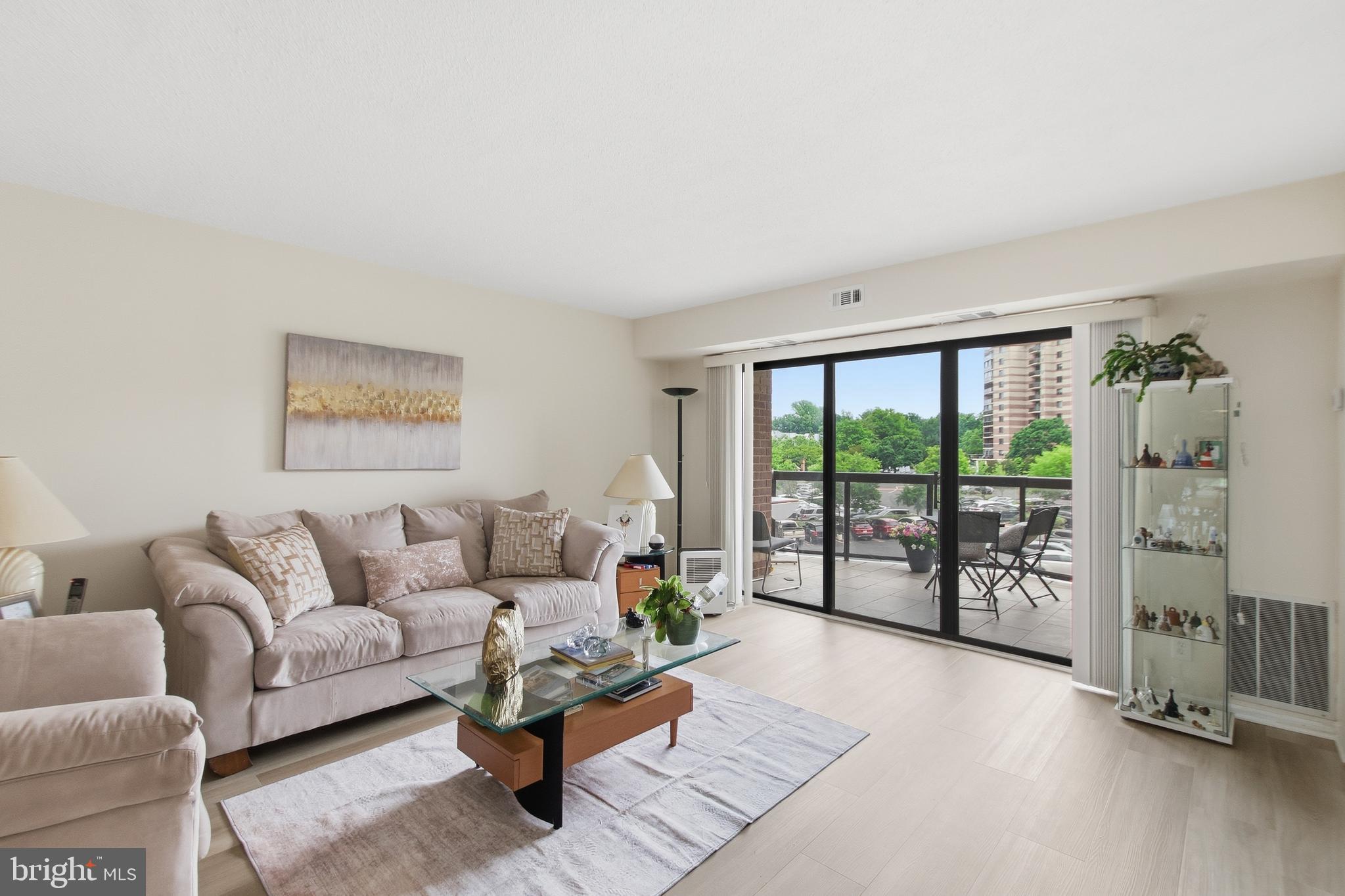 ROTONDA - Residential