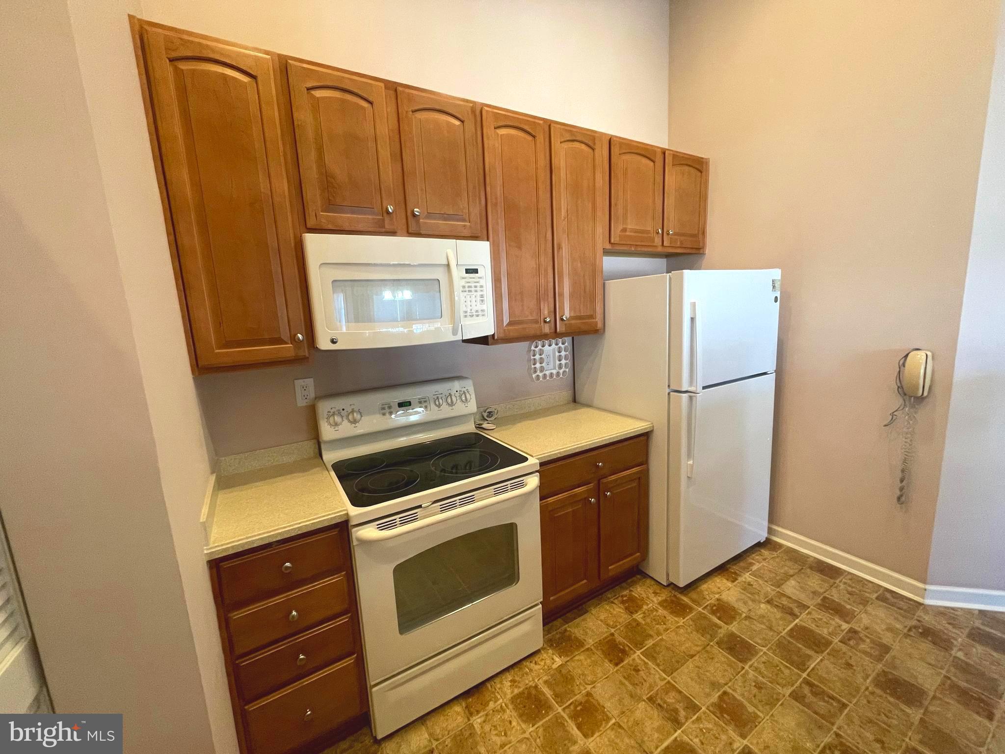 HEARTHSTONE AT WEST BRISTOL - Residential