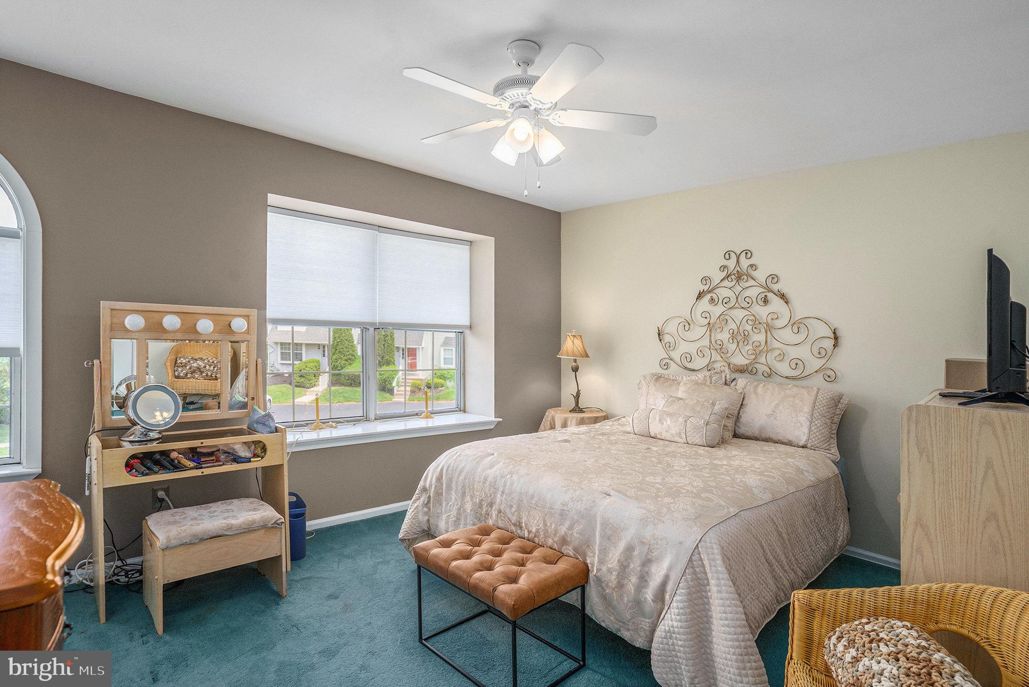 REGENTS PARK - Residential