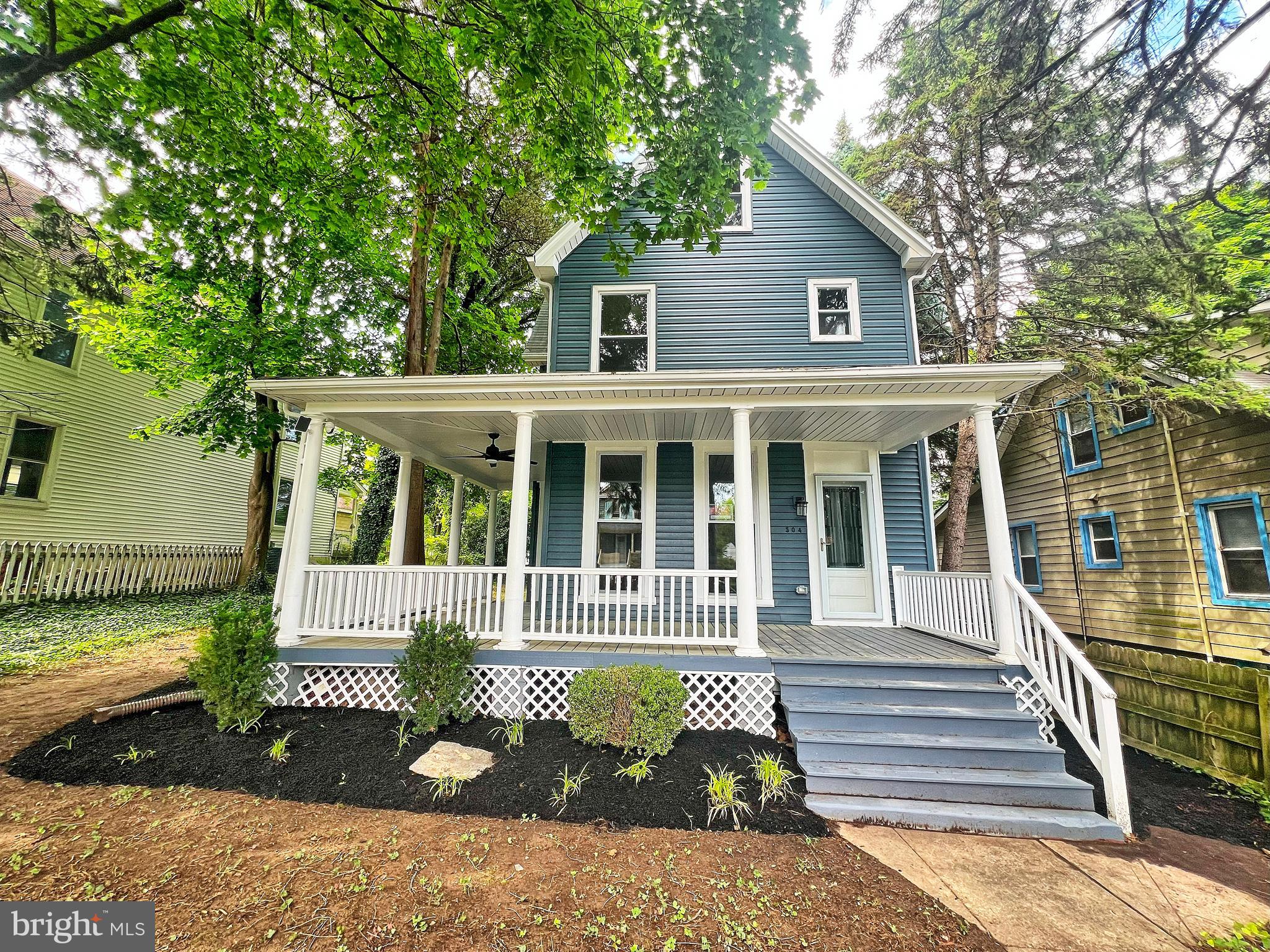 LAKE WALKER - Residential