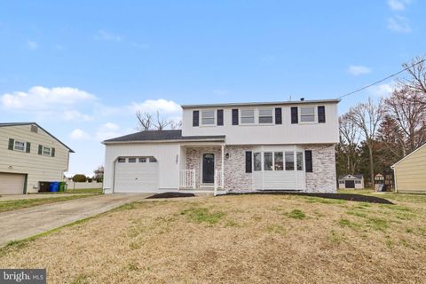 327 BUCKNELL AVENUE BLACKWOOD NJ 08012