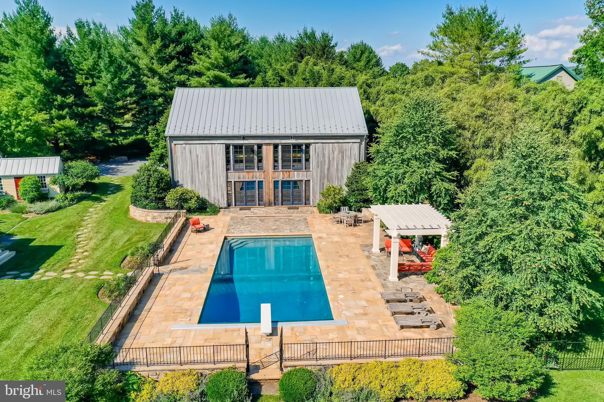 HUNT VALLEY - Residential