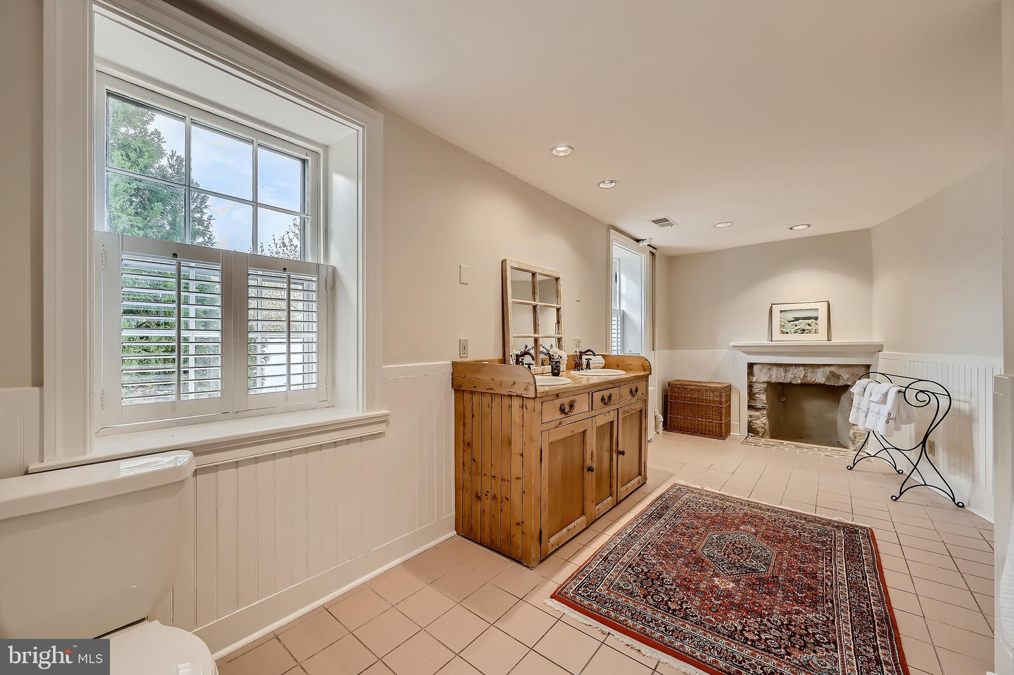 HUNT VALLEY - Residential