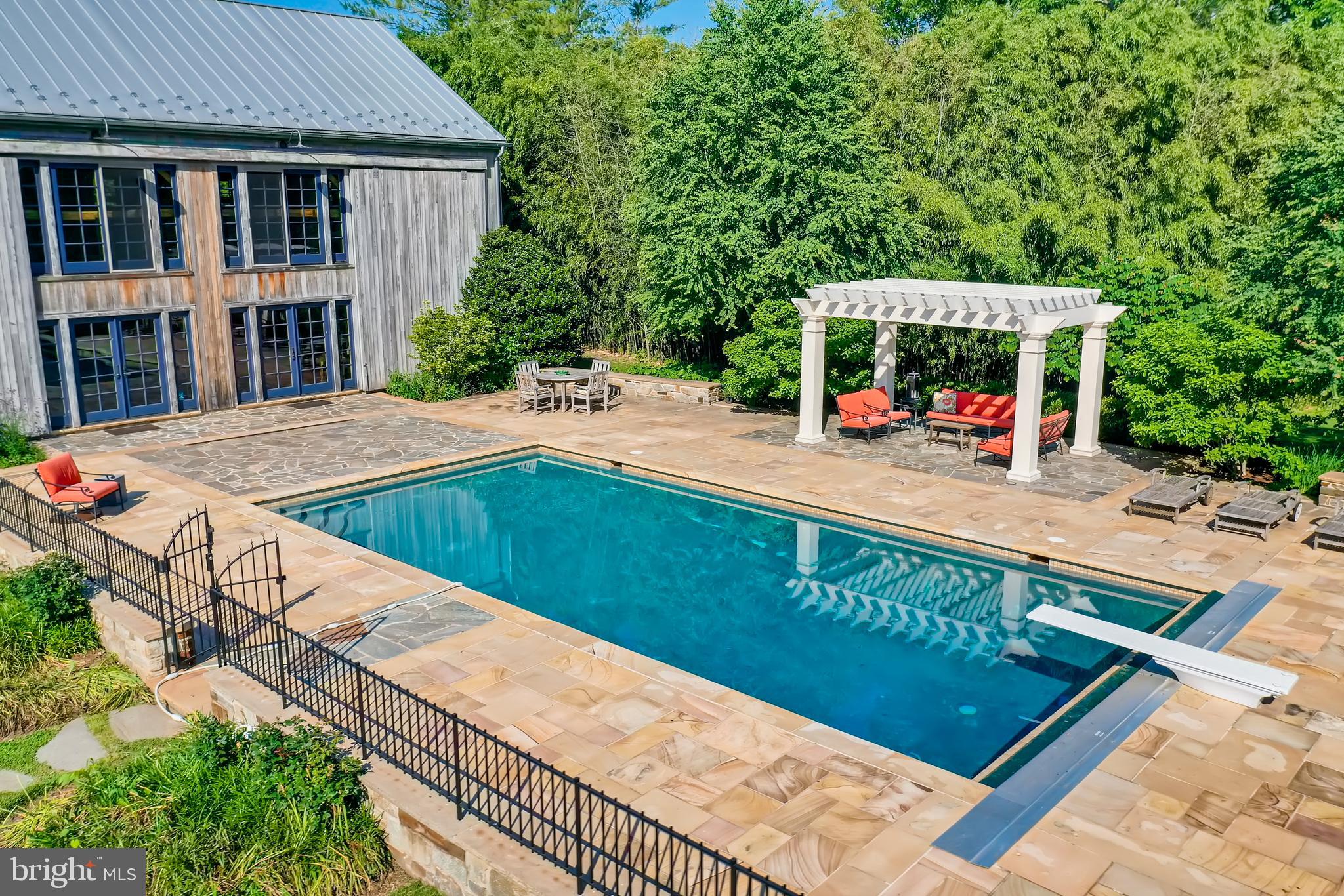 HUNT VALLEY - Residential