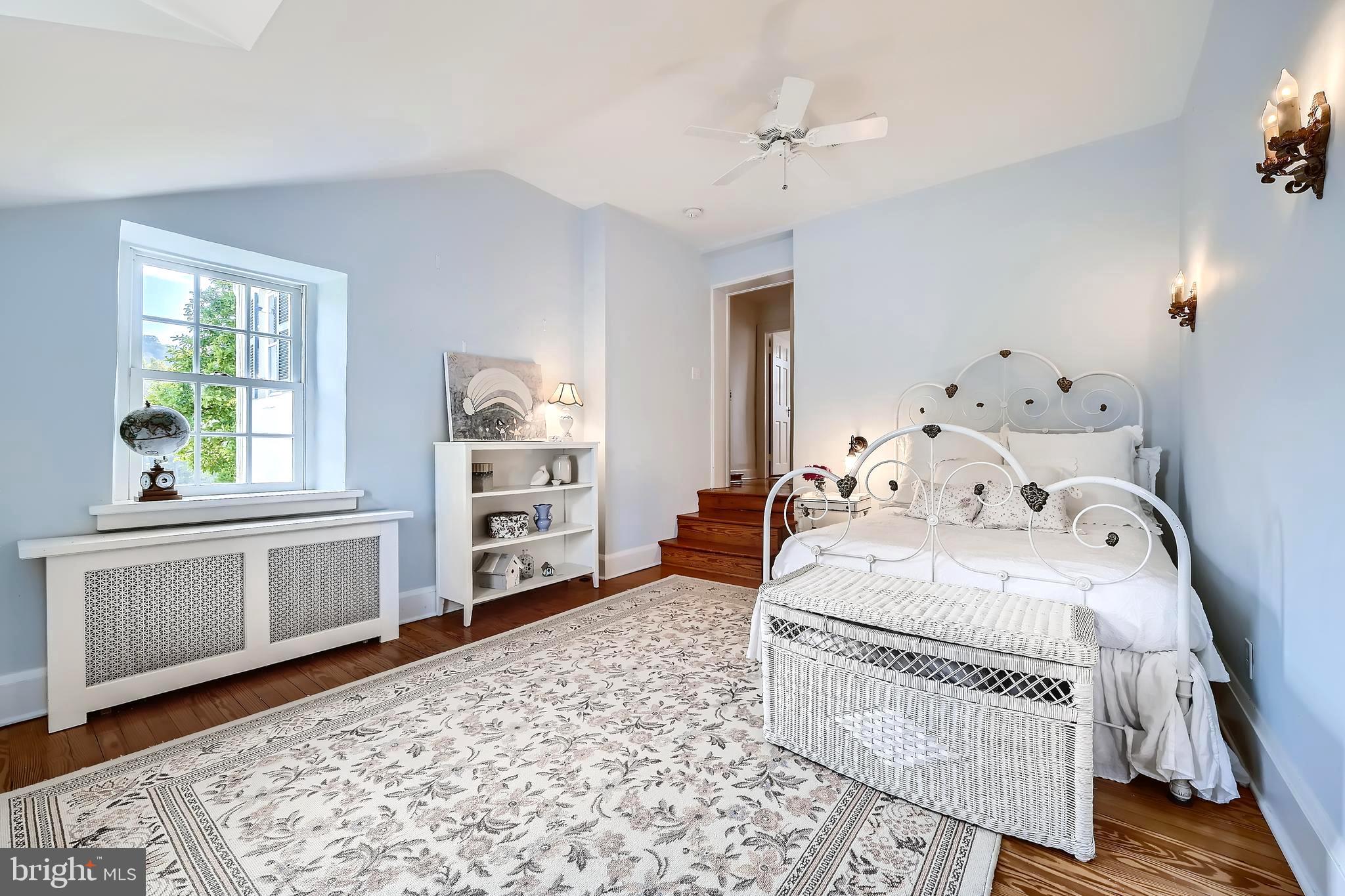 HUNT VALLEY - Residential