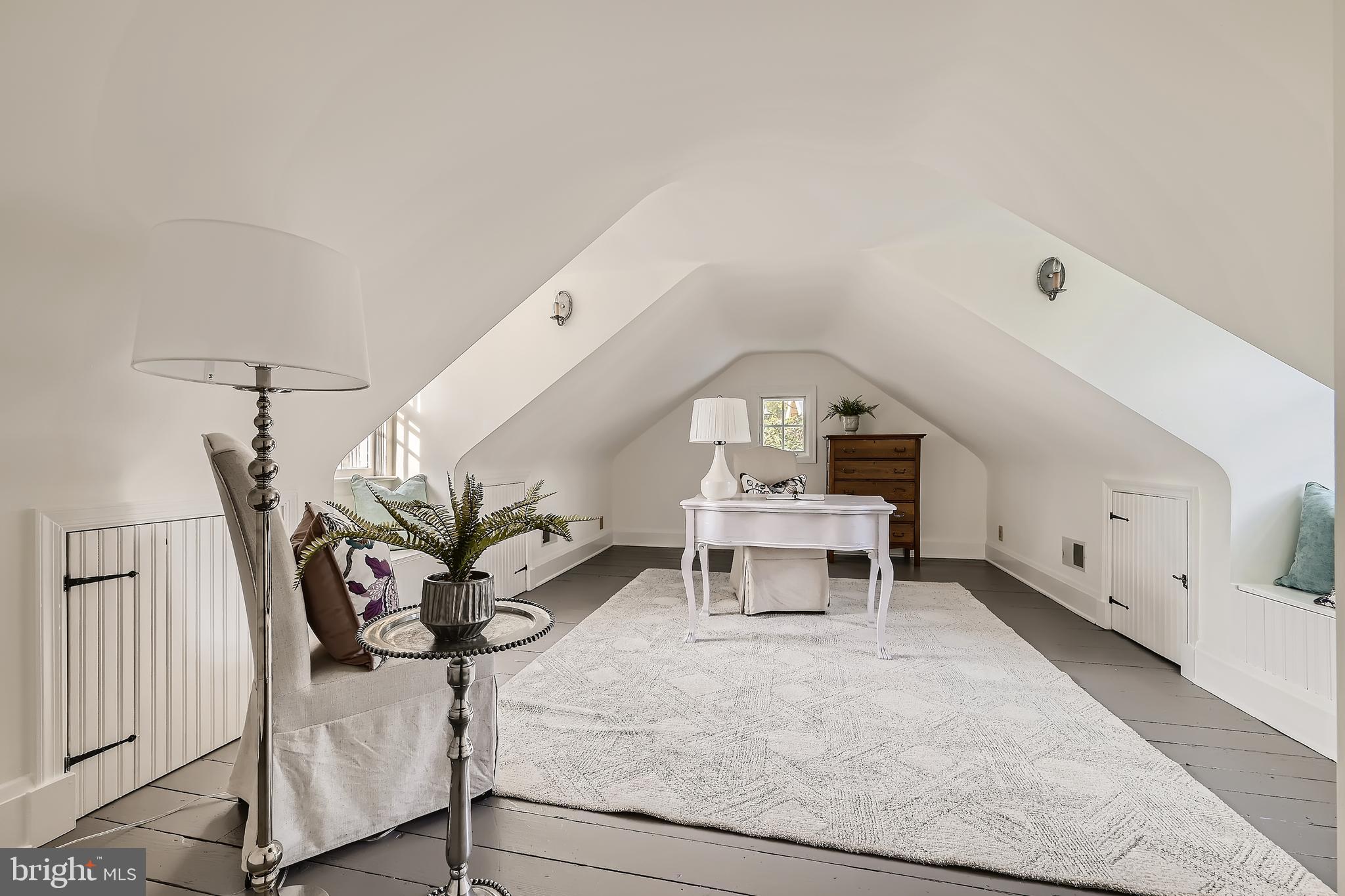 HUNT VALLEY - Residential