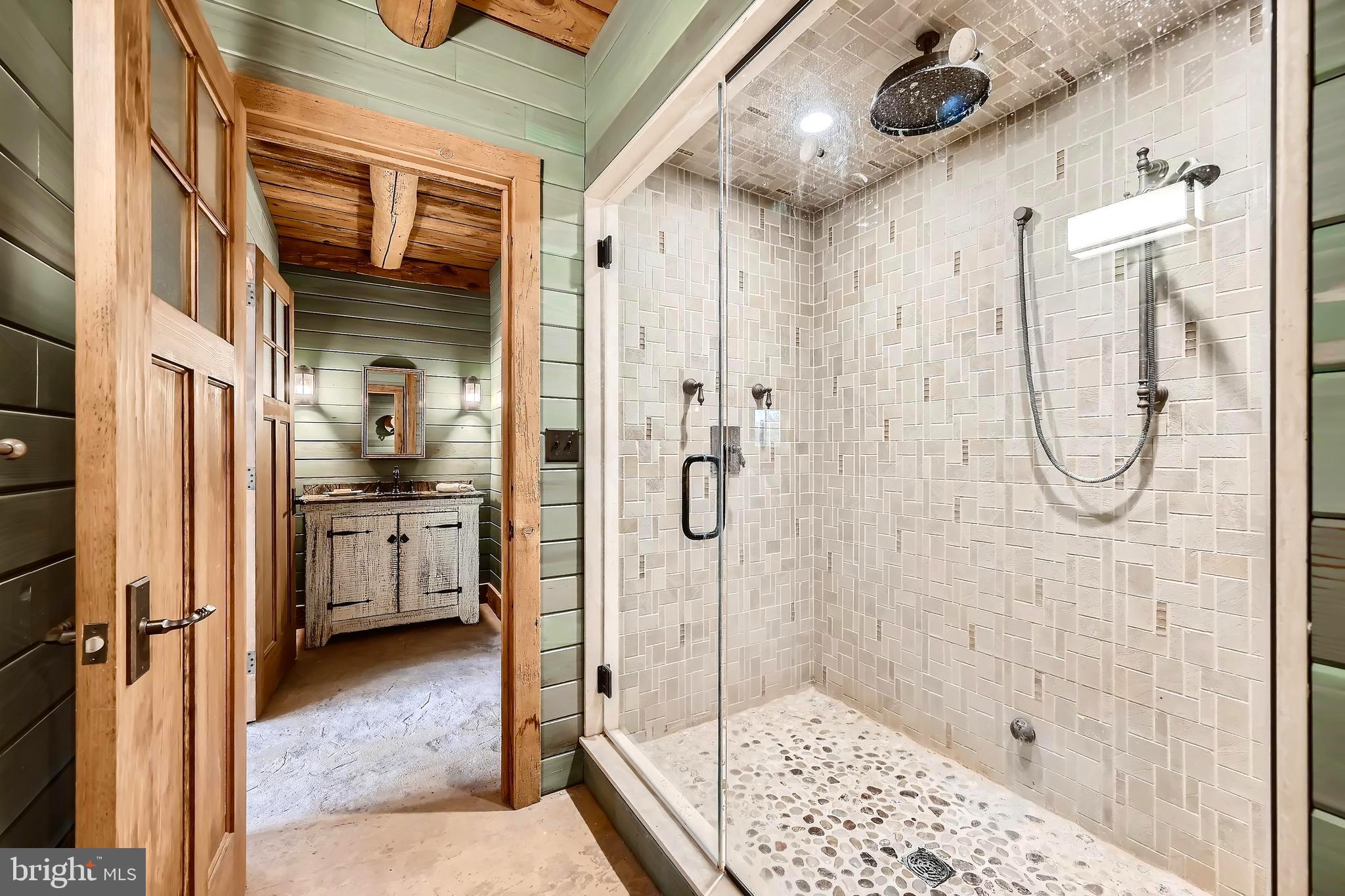 HUNT VALLEY - Residential