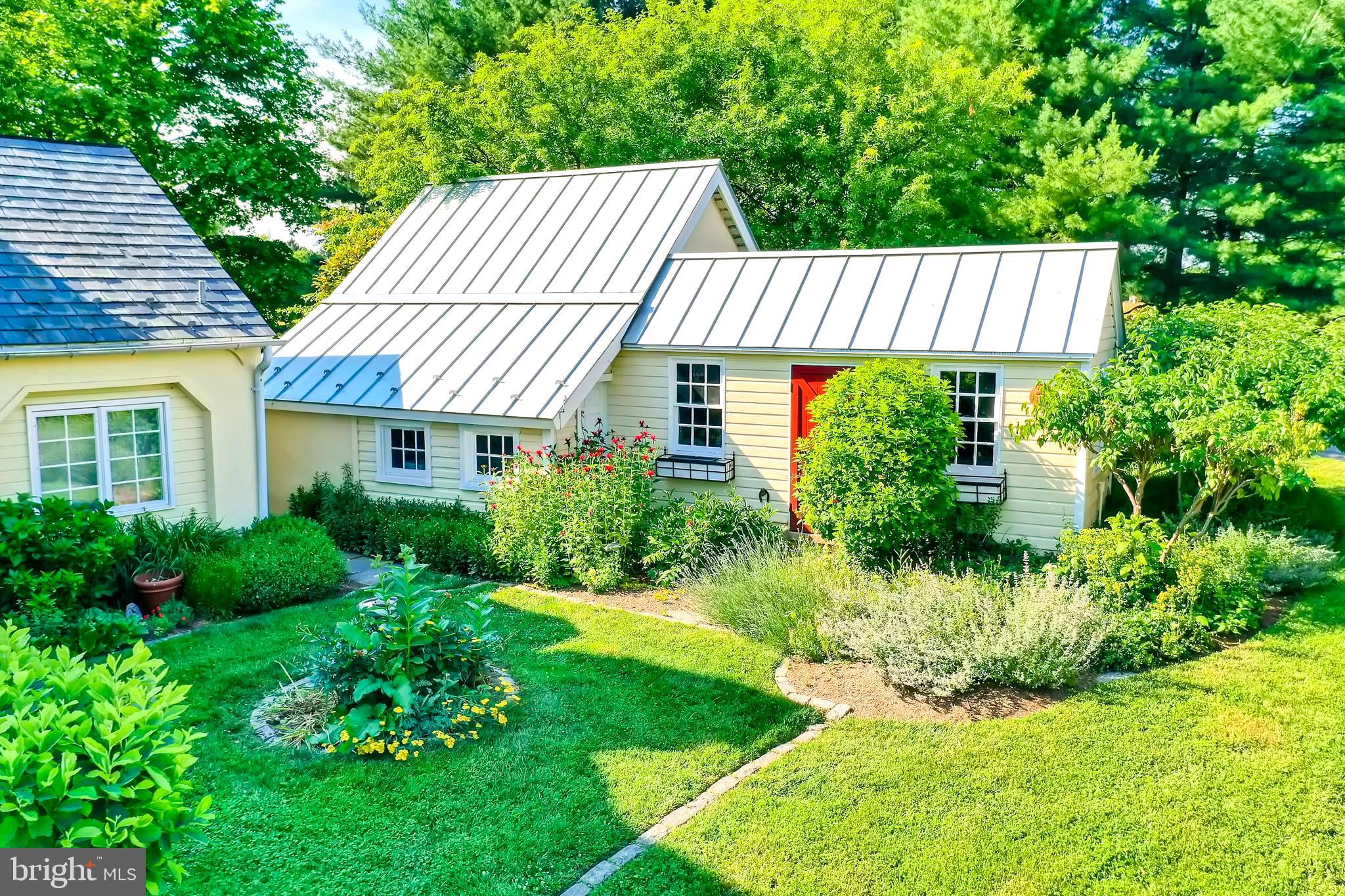 HUNT VALLEY - Residential