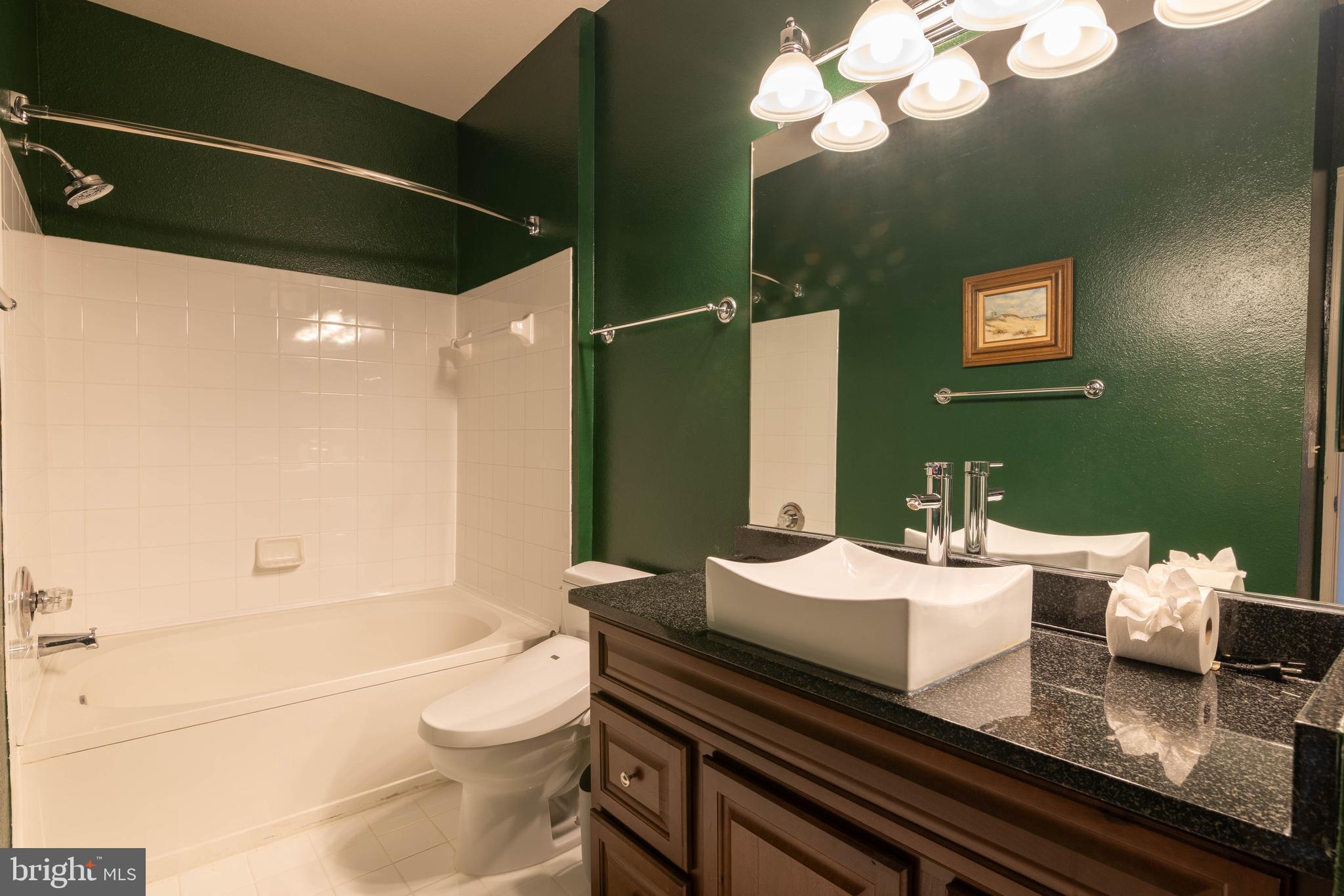 WHITE FLINT STATION - Residential