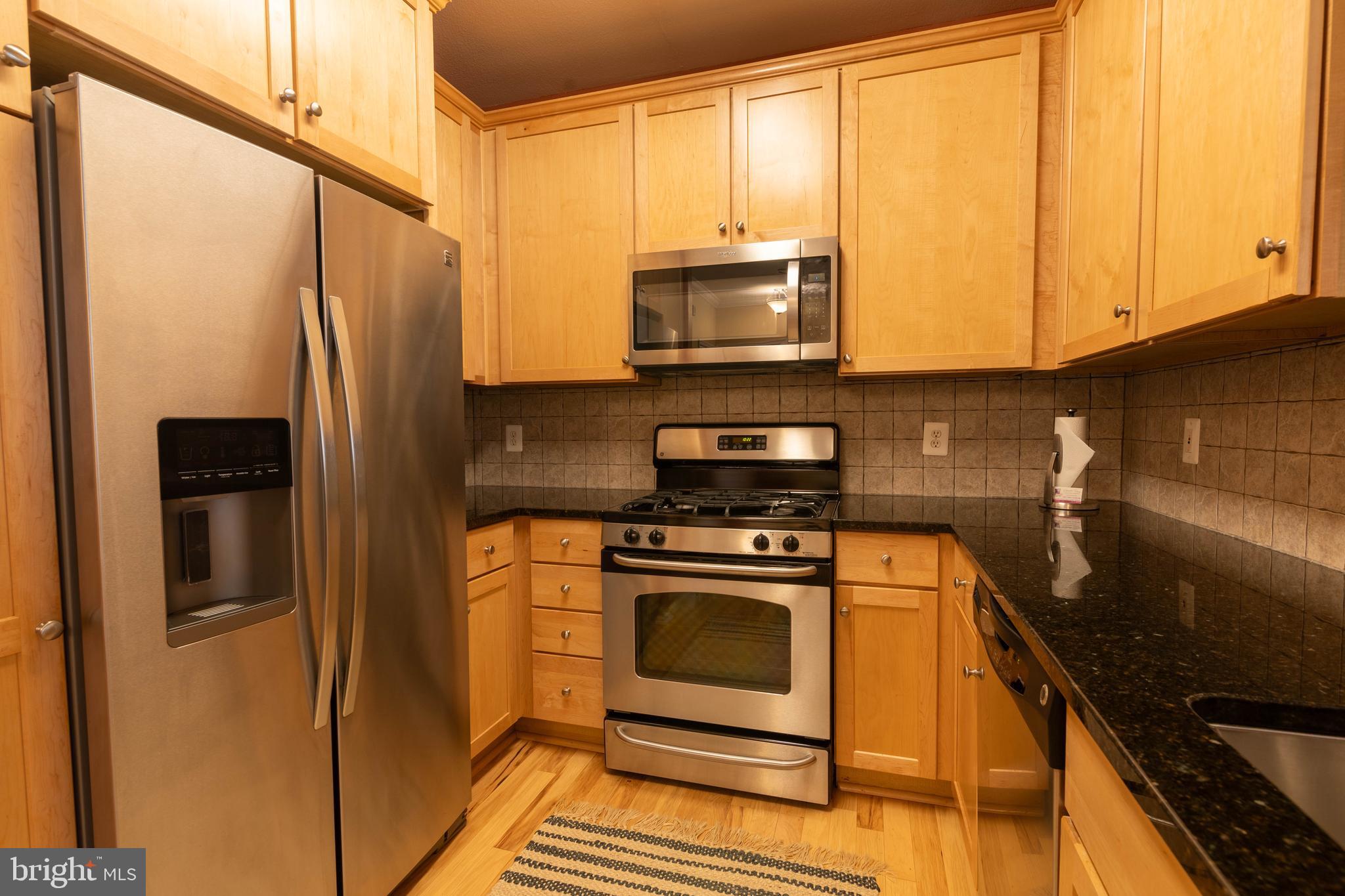 WHITE FLINT STATION - Residential