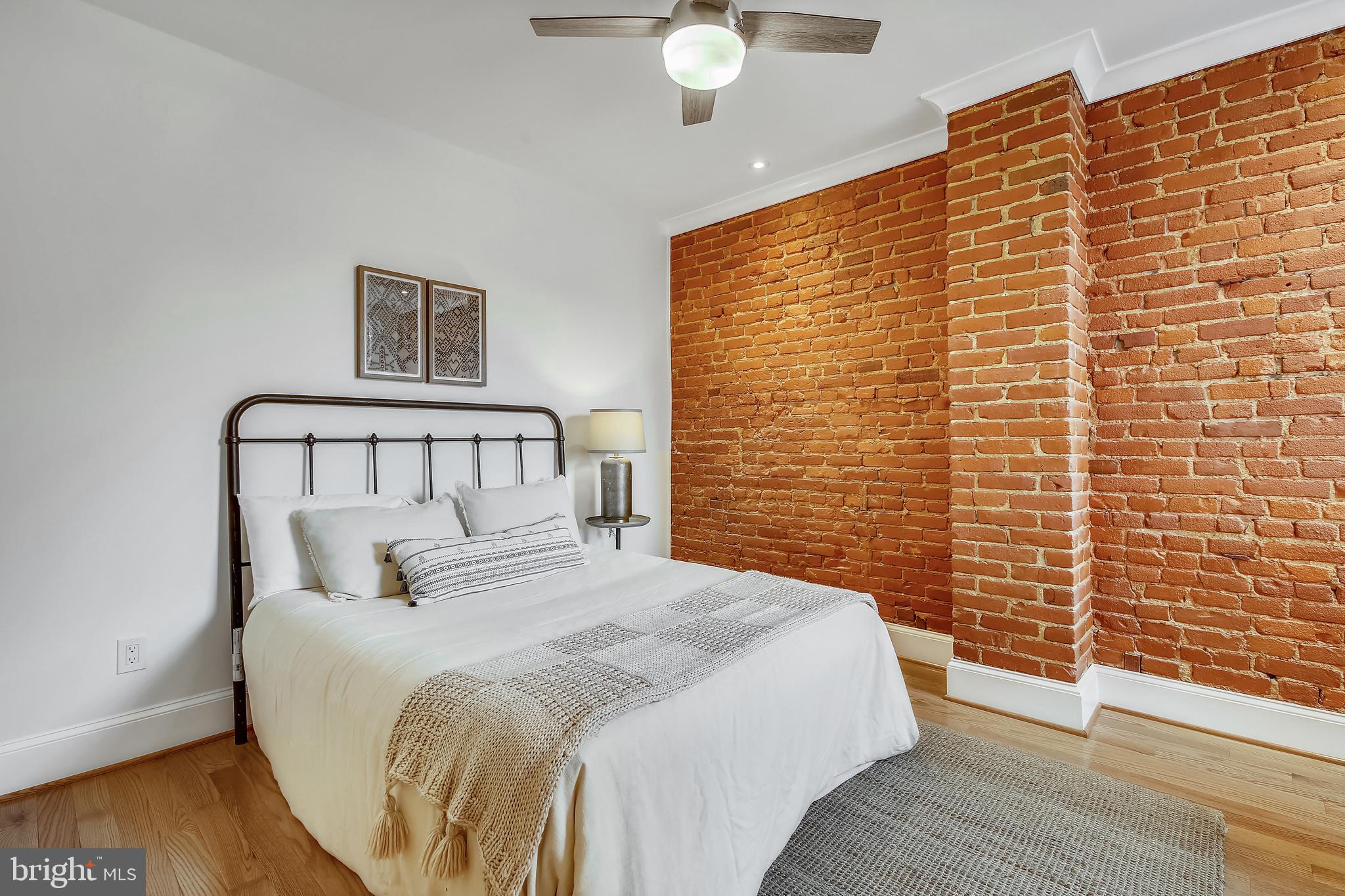 OLD TOWN - Residential