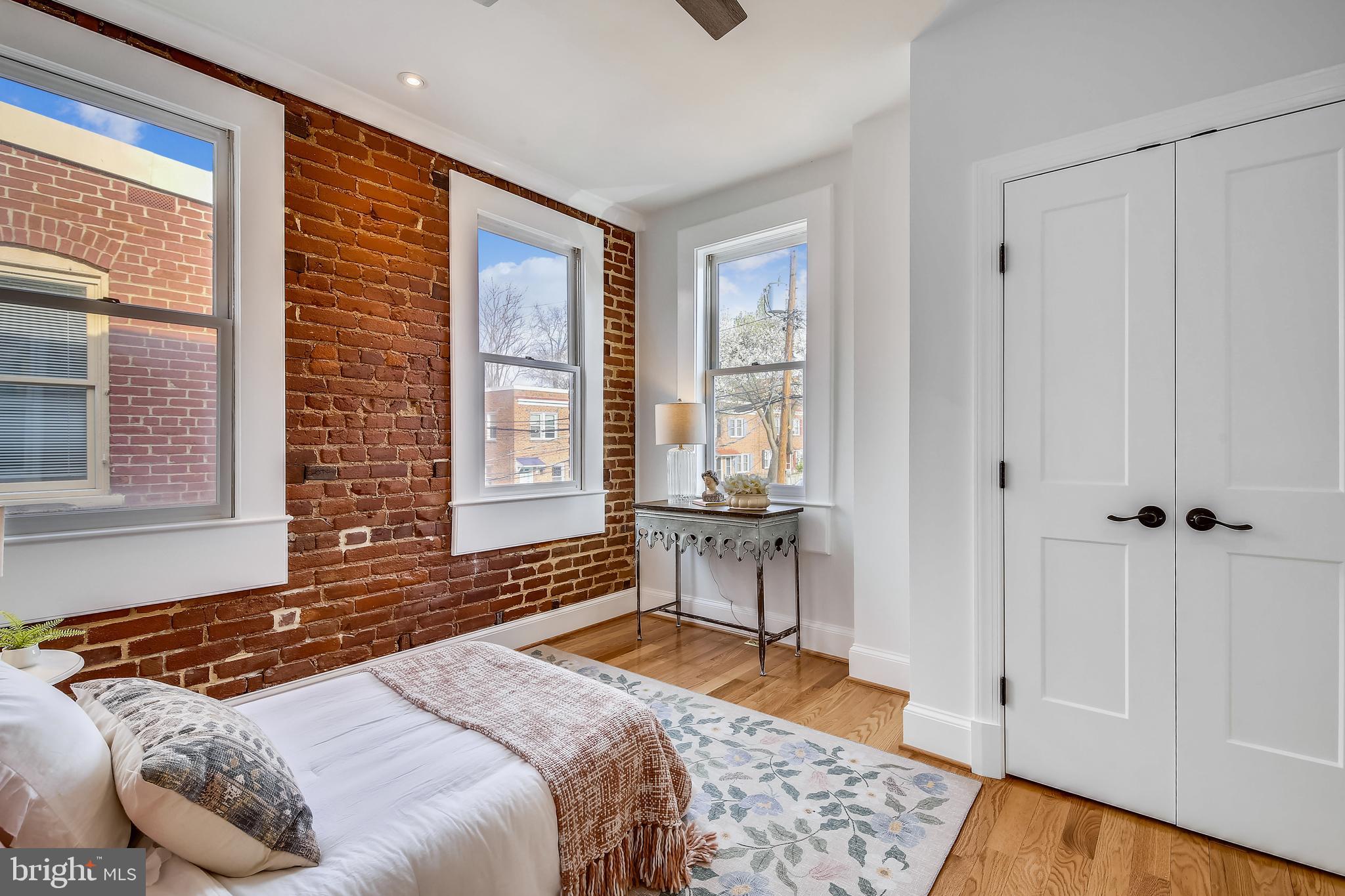 OLD TOWN - Residential