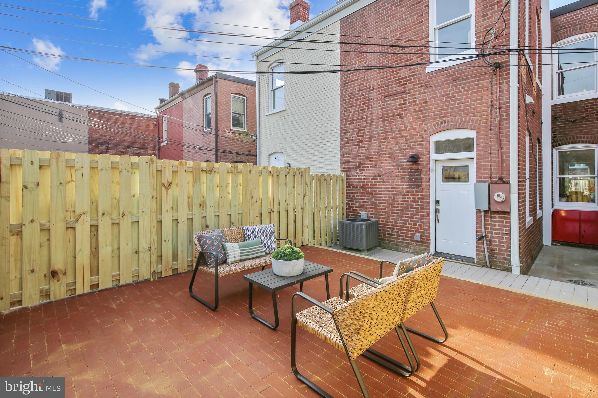 OLD TOWN - Residential