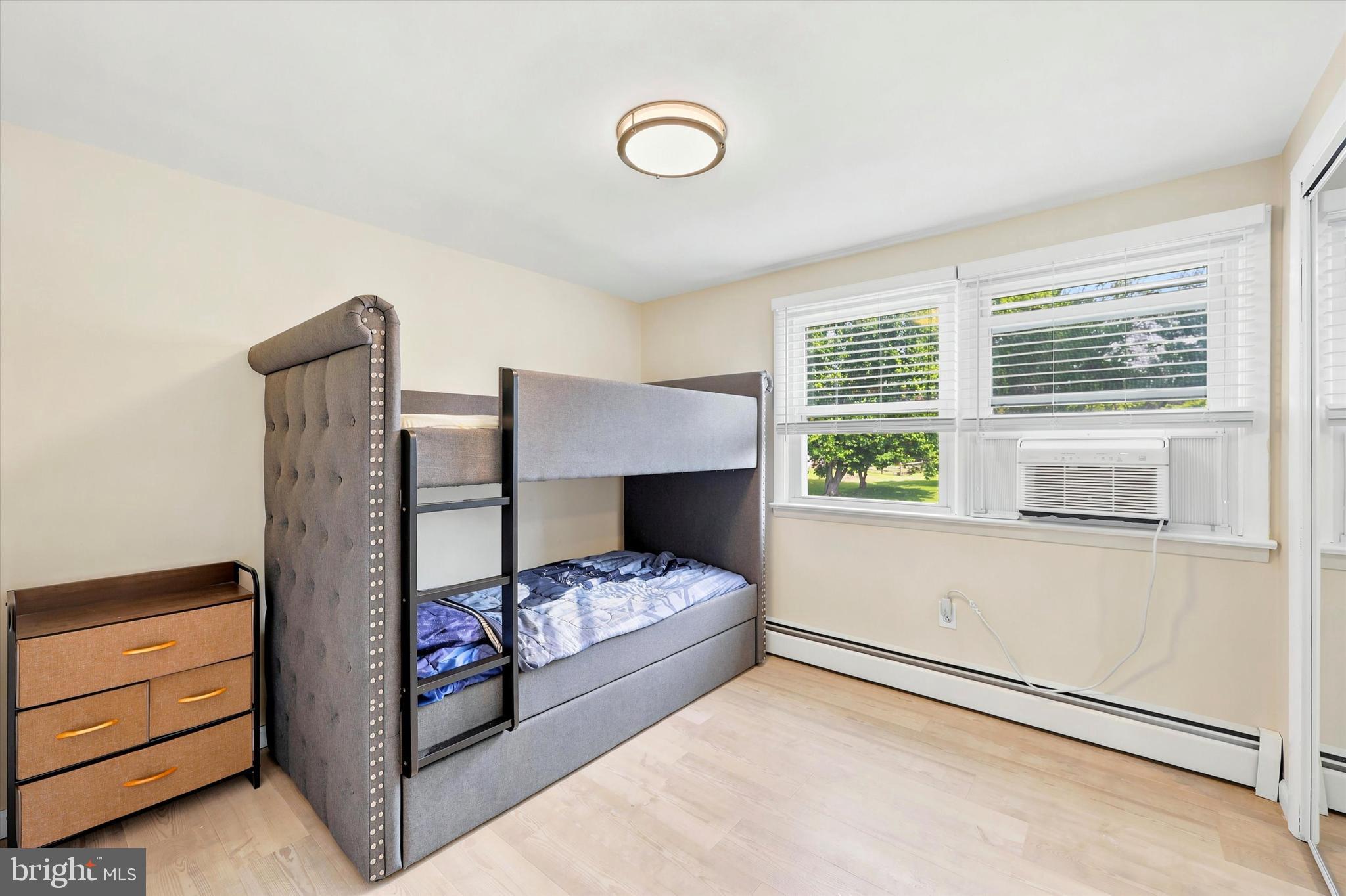 PENN BROOKE - Residential