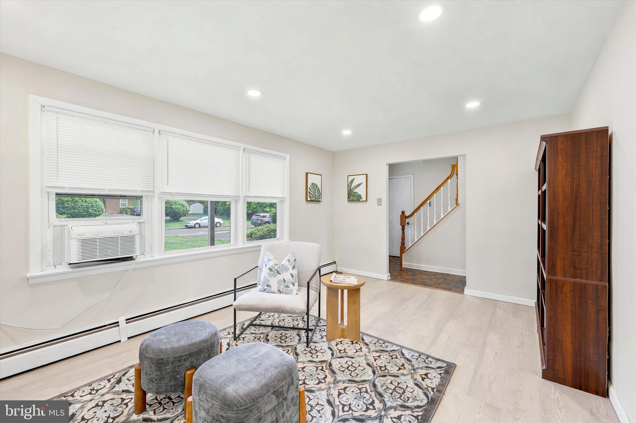 1421 CATHYS LANE