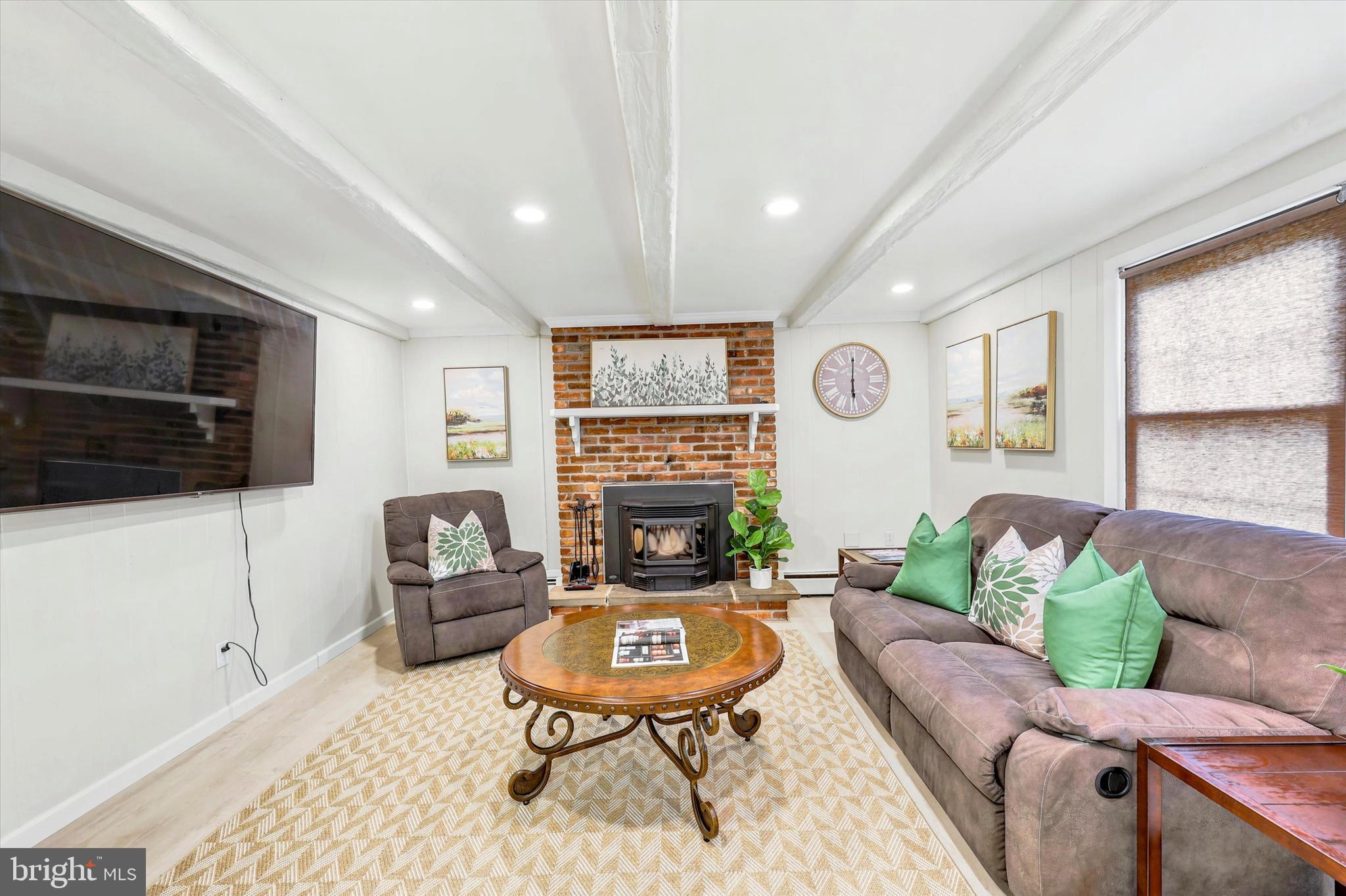 PENN BROOKE - Residential